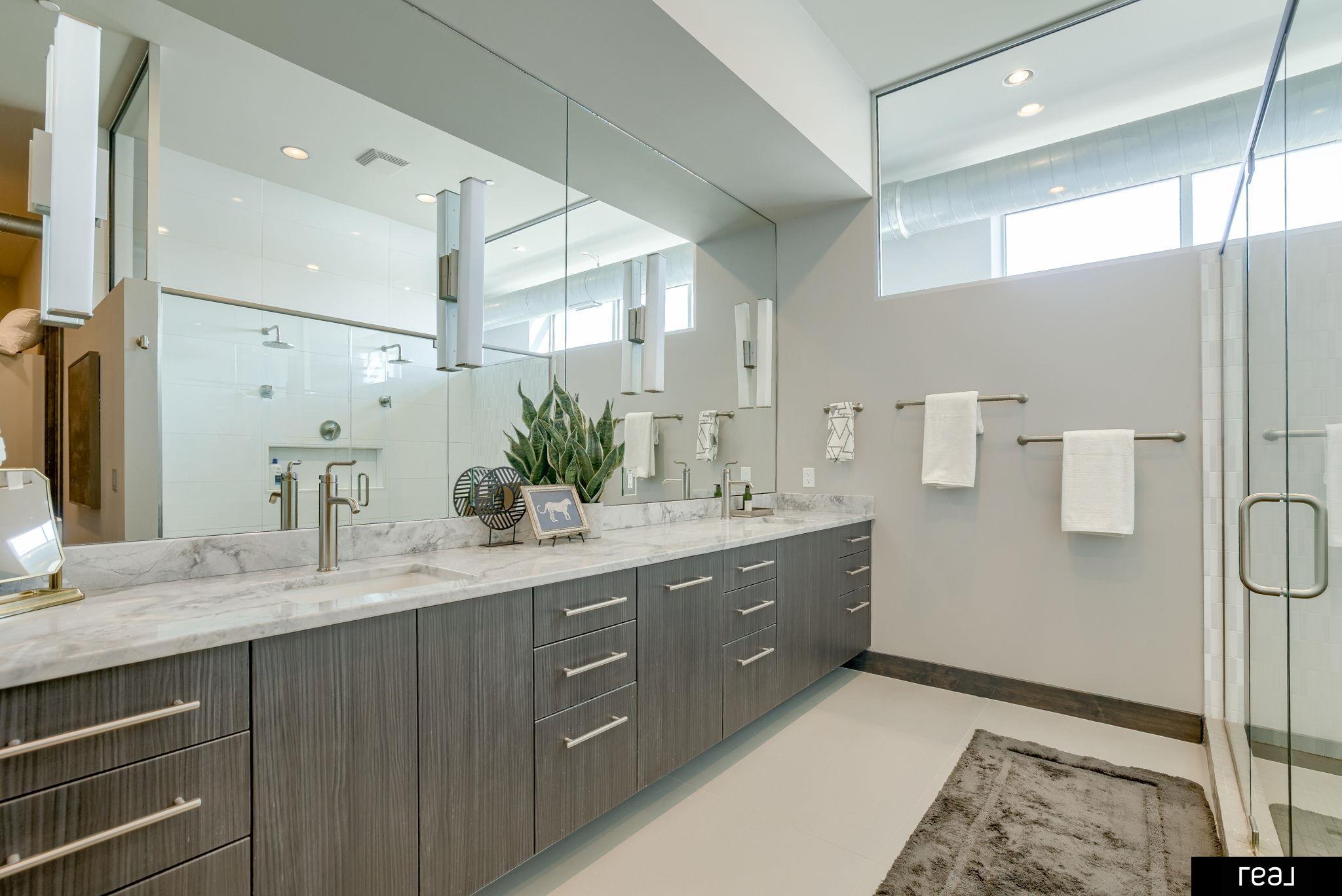 Omaha, Nebraska 68102, United States, 3 Bedrooms Bedrooms, ,3 BathroomsBathrooms,Residential,Active,108062