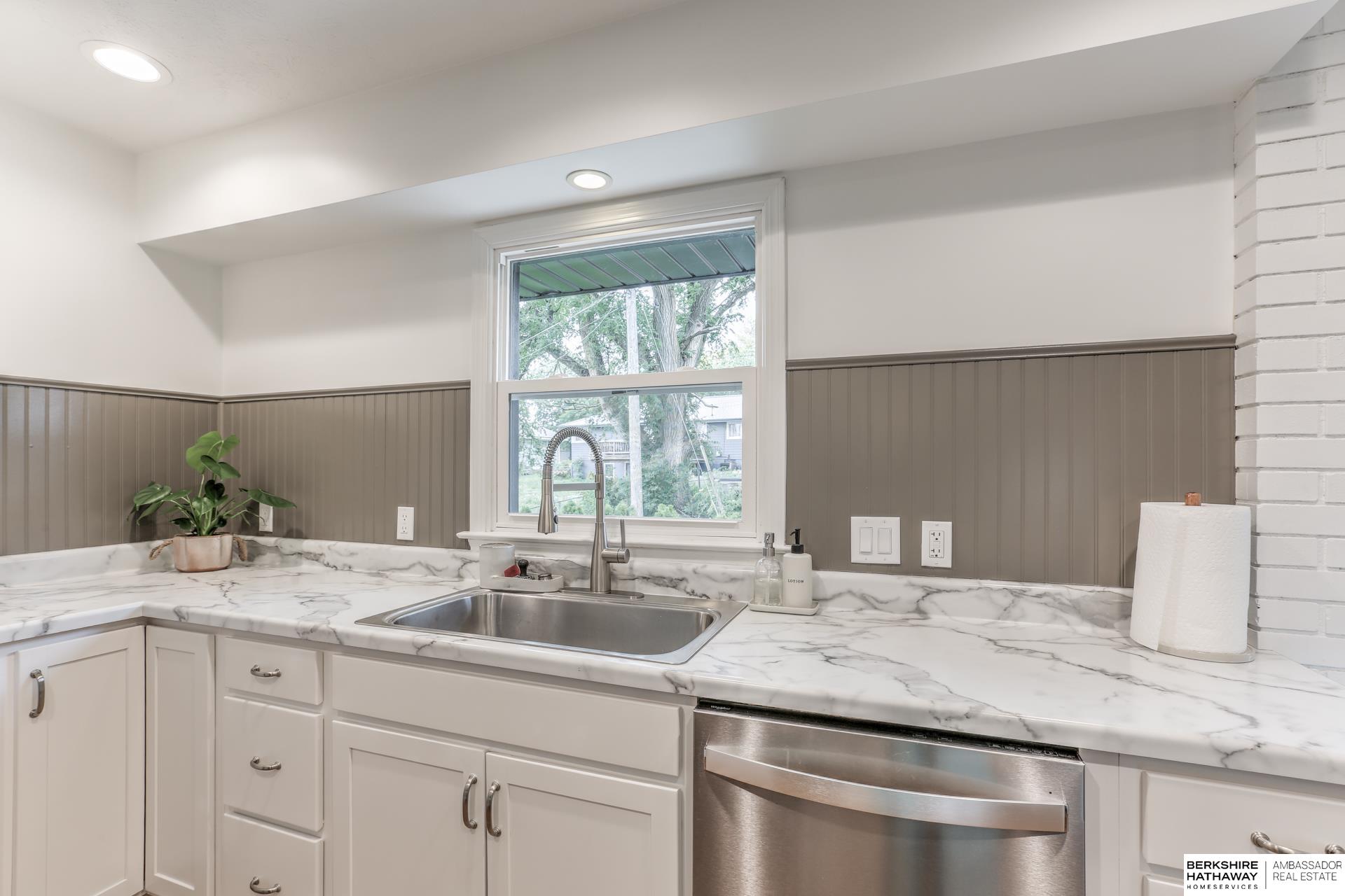 Elkhorn, Nebraska 68022, United States, 4 Bedrooms Bedrooms, ,2 BathroomsBathrooms,Residential,Active,141173