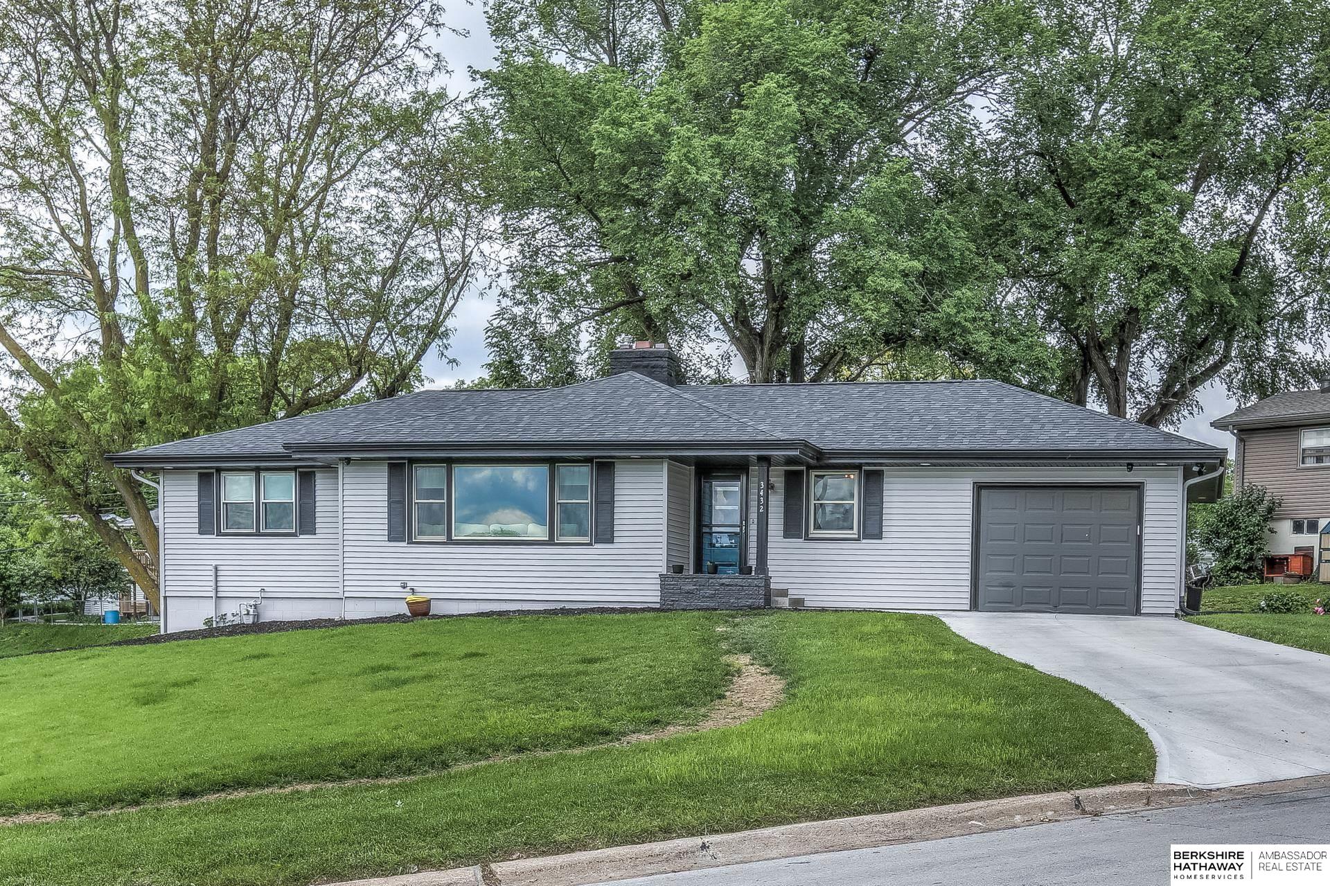 Elkhorn, Nebraska 68022, United States, 4 Bedrooms Bedrooms, ,2 BathroomsBathrooms,Residential,Active,141173