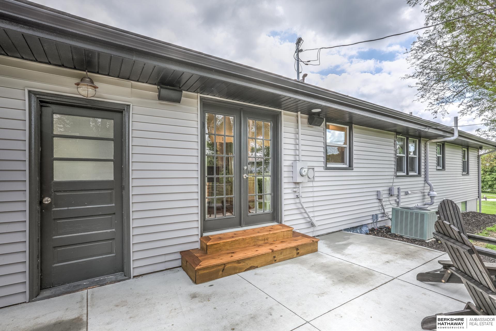 Elkhorn, Nebraska 68022, United States, 4 Bedrooms Bedrooms, ,2 BathroomsBathrooms,Residential,Active,141173