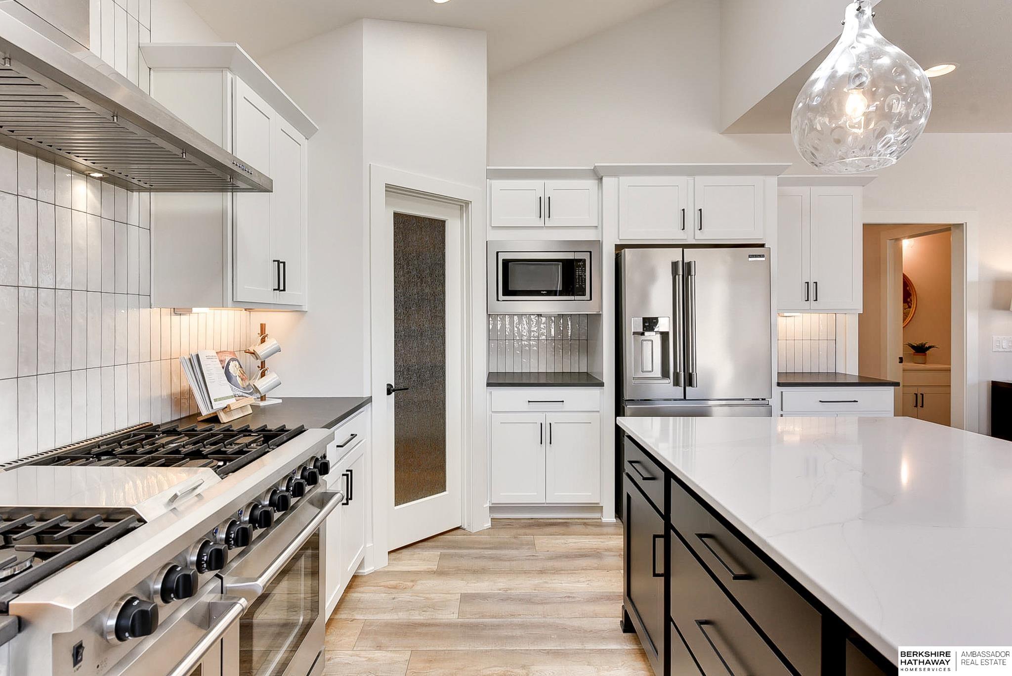 Omaha, Nebraska 68022, United States, 4 Bedrooms Bedrooms, ,4 BathroomsBathrooms,Residential,Active,84495