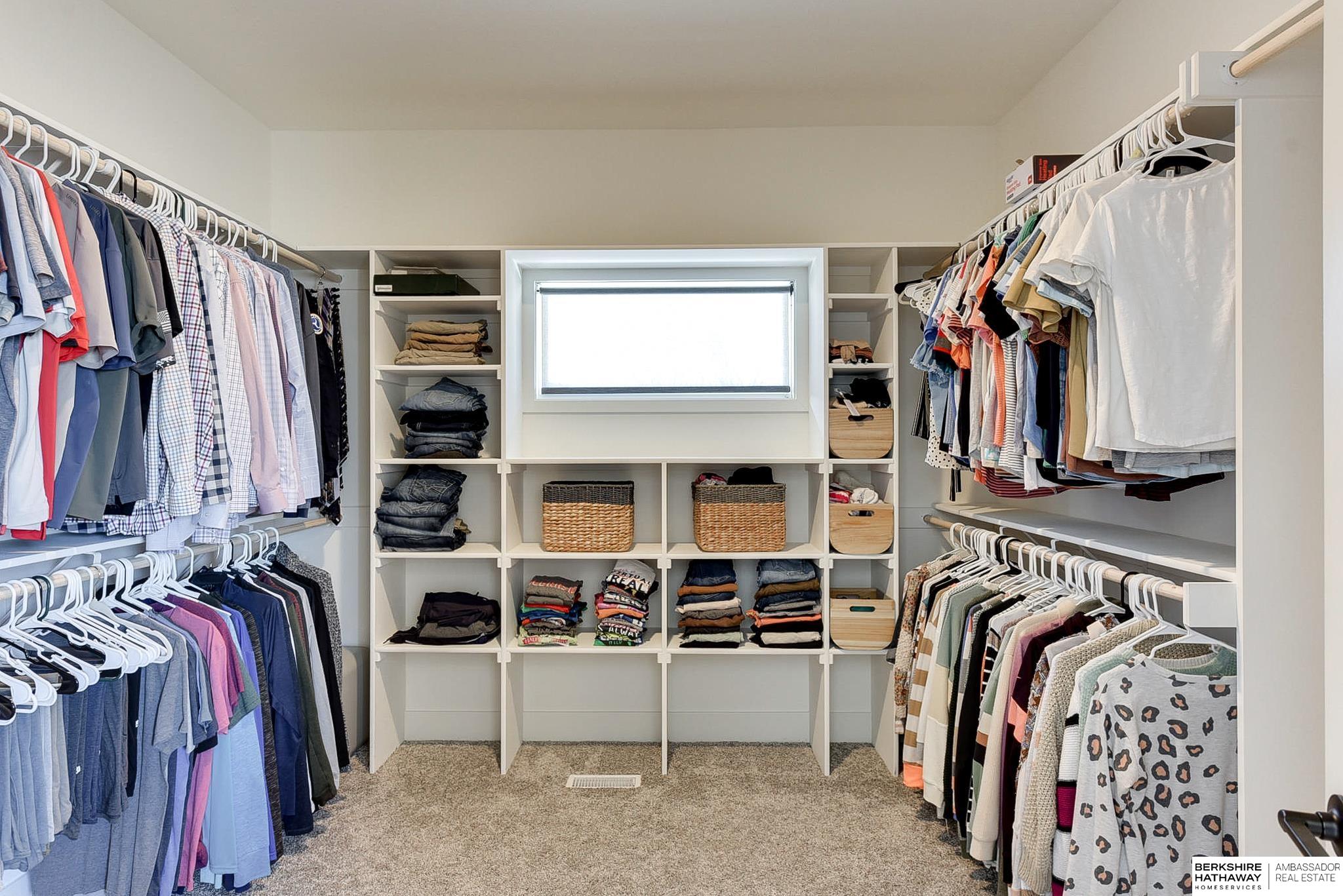 Omaha, Nebraska 68022, United States, 4 Bedrooms Bedrooms, ,4 BathroomsBathrooms,Residential,Active,84495