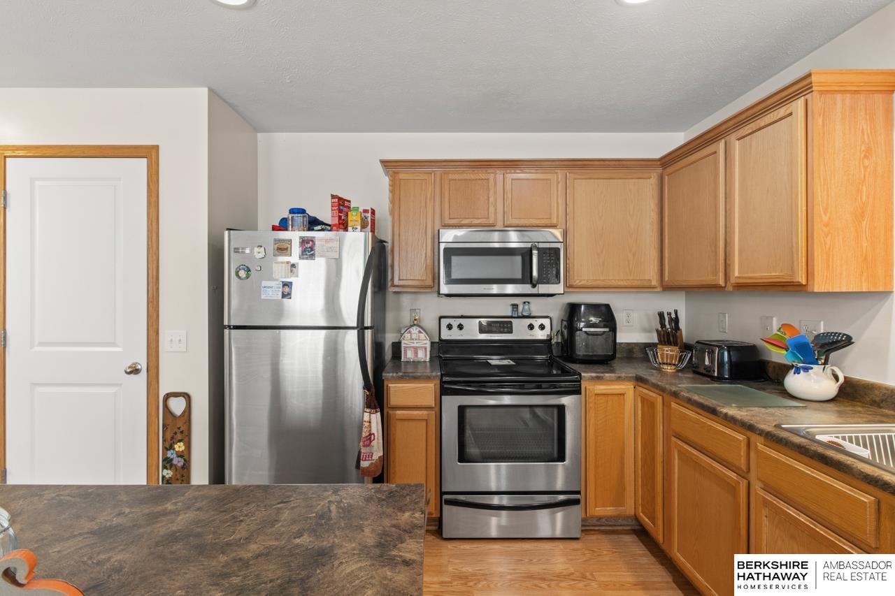 Omaha, Nebraska 68116, United States, 2 Bedrooms Bedrooms, ,3 BathroomsBathrooms,Residential,Active,225861