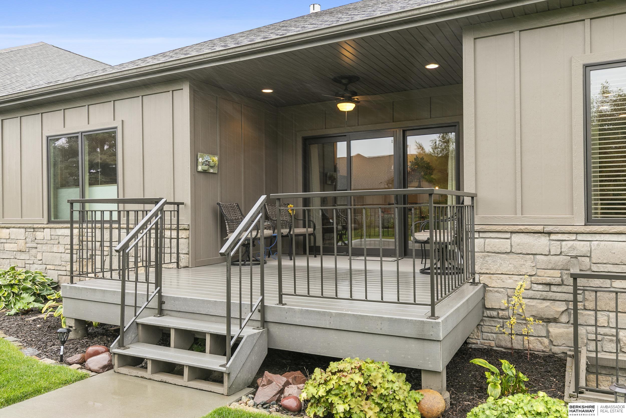 Lincoln, Nebraska 68527, United States, 3 Bedrooms Bedrooms, ,3 BathroomsBathrooms,Residential,Active,224491