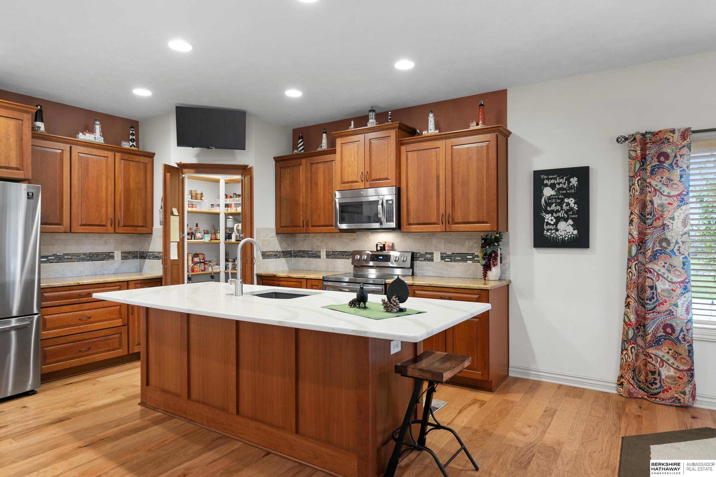 Lincoln, Nebraska 68527, United States, 3 Bedrooms Bedrooms, ,3 BathroomsBathrooms,Residential,Active,224491