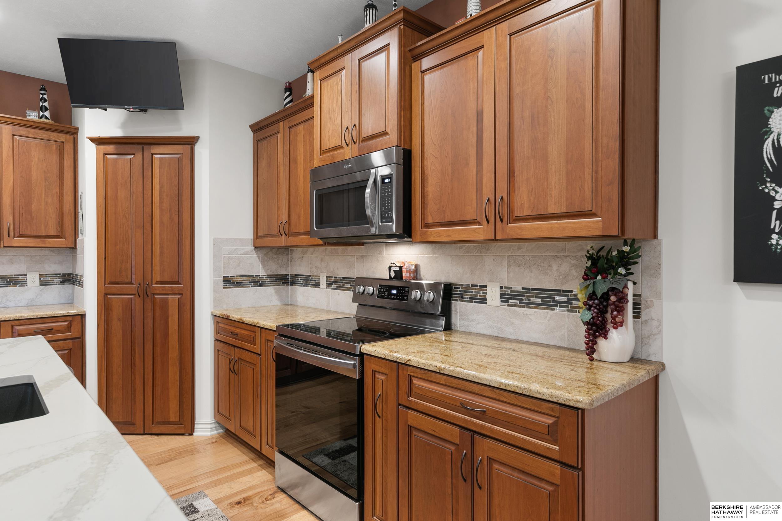 Lincoln, Nebraska 68527, United States, 3 Bedrooms Bedrooms, ,3 BathroomsBathrooms,Residential,Active,224491