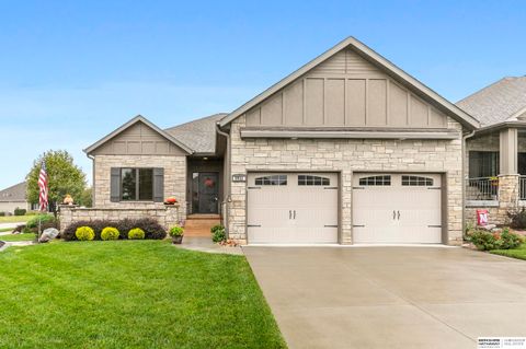 Photo of 9930 Edgewater Lane, Lincoln, NE 68527 (MLS # 22528664)