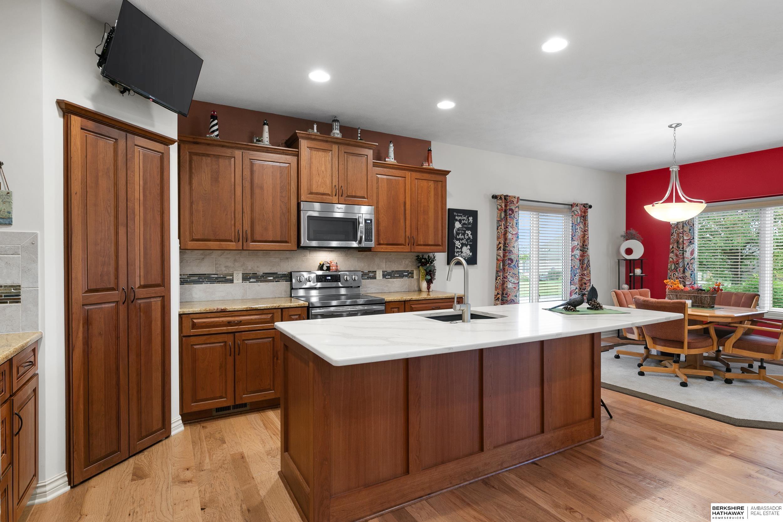 Lincoln, Nebraska 68527, United States, 3 Bedrooms Bedrooms, ,3 BathroomsBathrooms,Residential,Active,224491