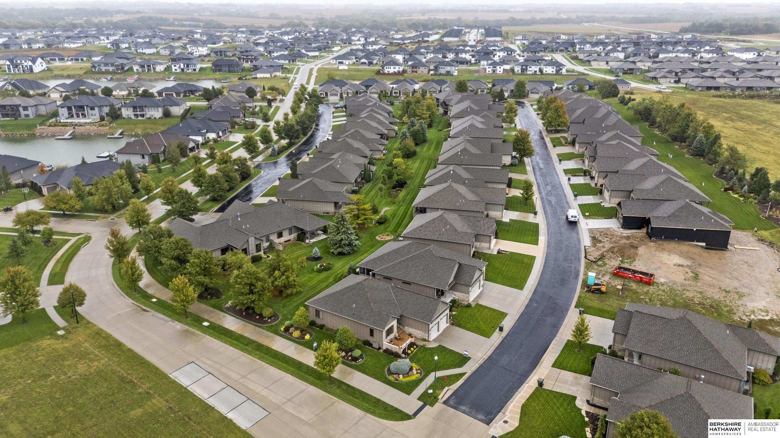 Lincoln, Nebraska 68527, United States, 3 Bedrooms Bedrooms, ,3 BathroomsBathrooms,Residential,Active,224491