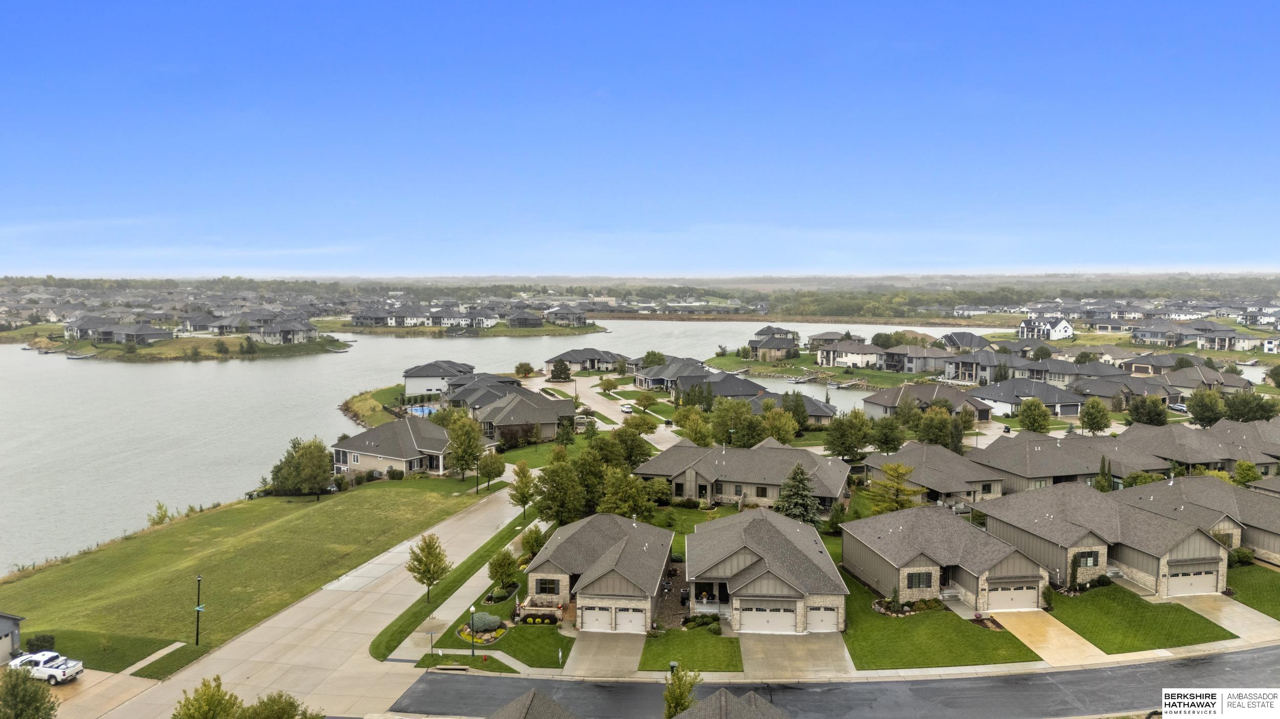 Lincoln, Nebraska 68527, United States, 3 Bedrooms Bedrooms, ,3 BathroomsBathrooms,Residential,Active,224491