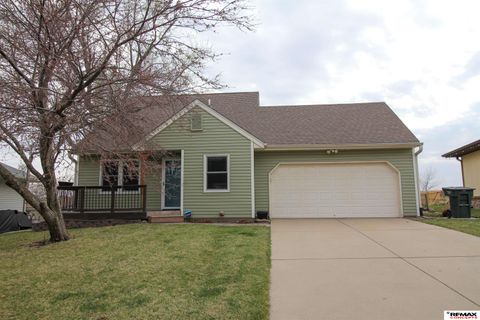 Photo of 8509 Horizon Drive, Lincoln, NE 68505 (MLS # 22608708)