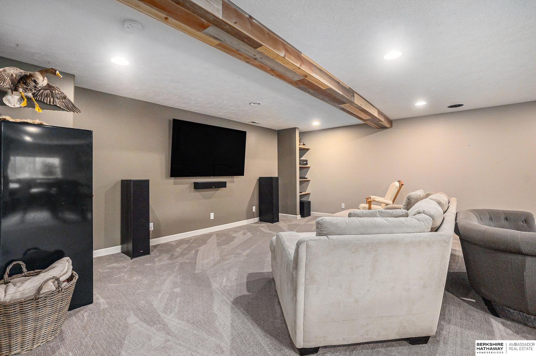 Omaha, Nebraska 68136, United States, 4 Bedrooms Bedrooms, ,3 BathroomsBathrooms,Residential,Active,179198