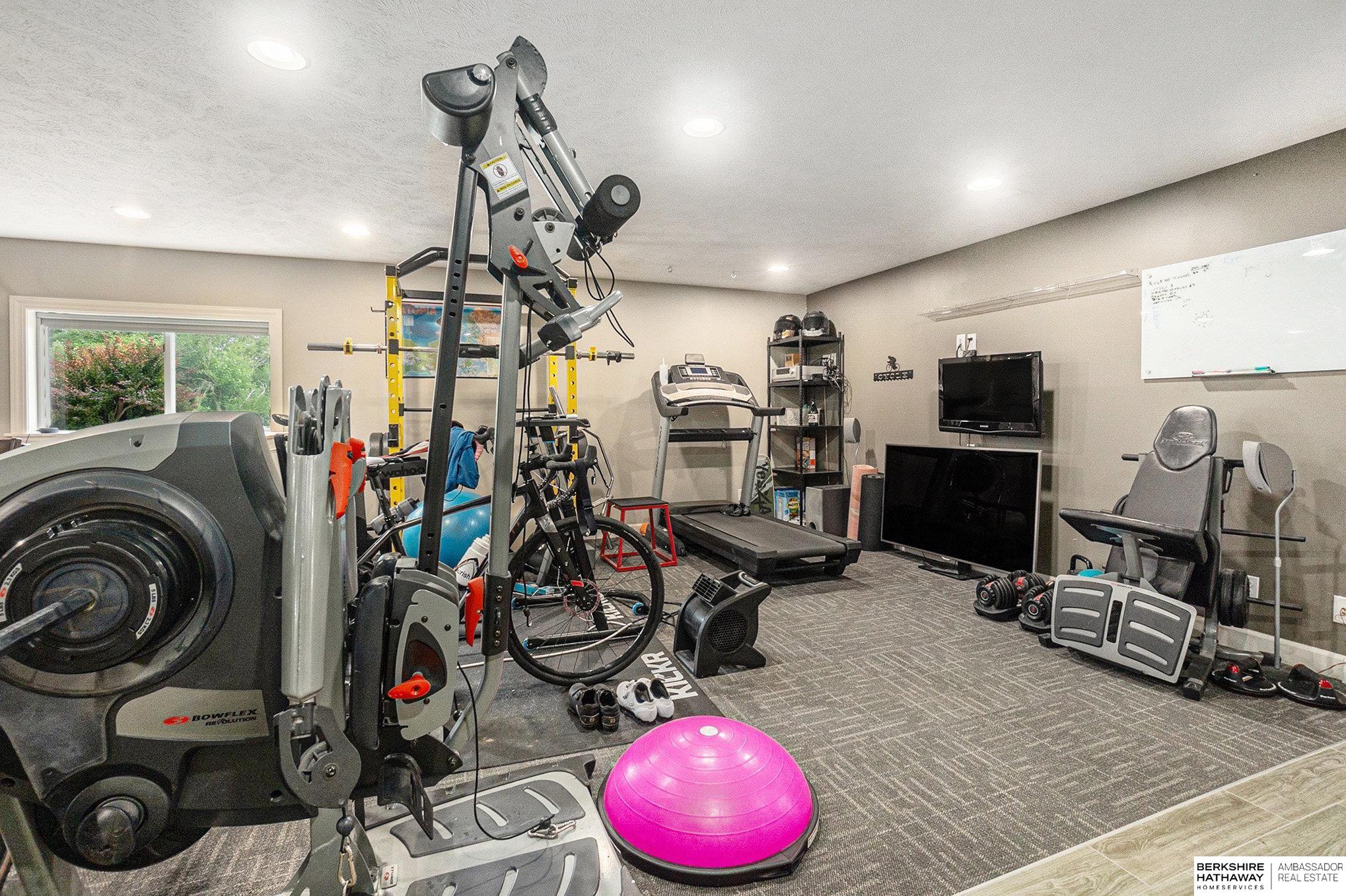 Omaha, Nebraska 68136, United States, 4 Bedrooms Bedrooms, ,3 BathroomsBathrooms,Residential,Active,179198