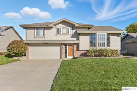 Photo of 12611 S 218th Avenue, Gretna, NE 68028 (MLS # 22530986) Photo of 12611 S 218th Avenue, Gretna, NE 68028 (MLS # 22530986)