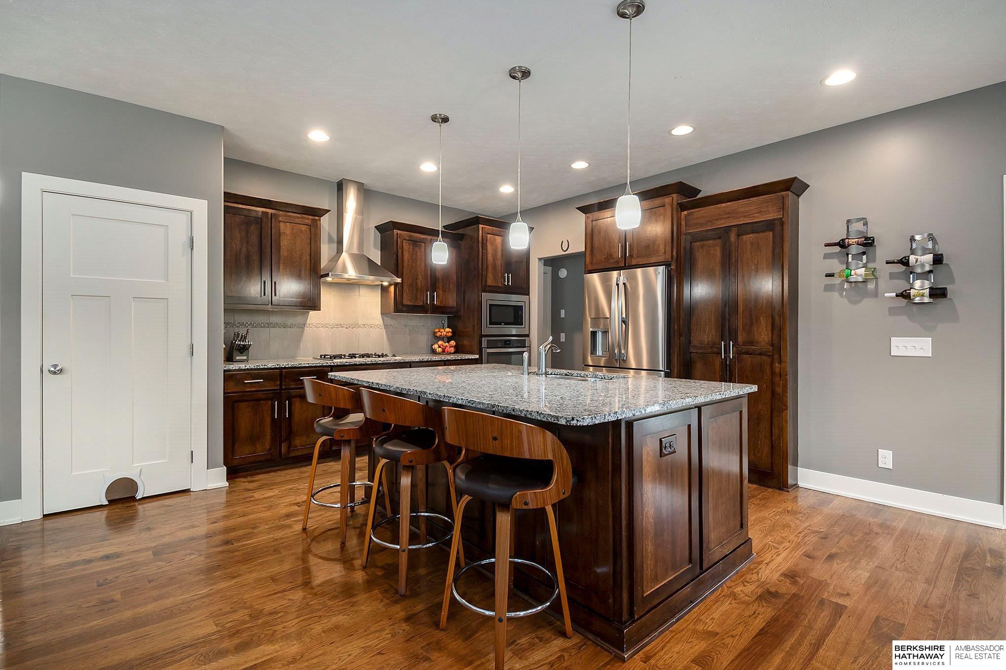 Papillion, Nebraska 68046, United States, 5 Bedrooms Bedrooms, ,3 BathroomsBathrooms,Residential,Pending,213669