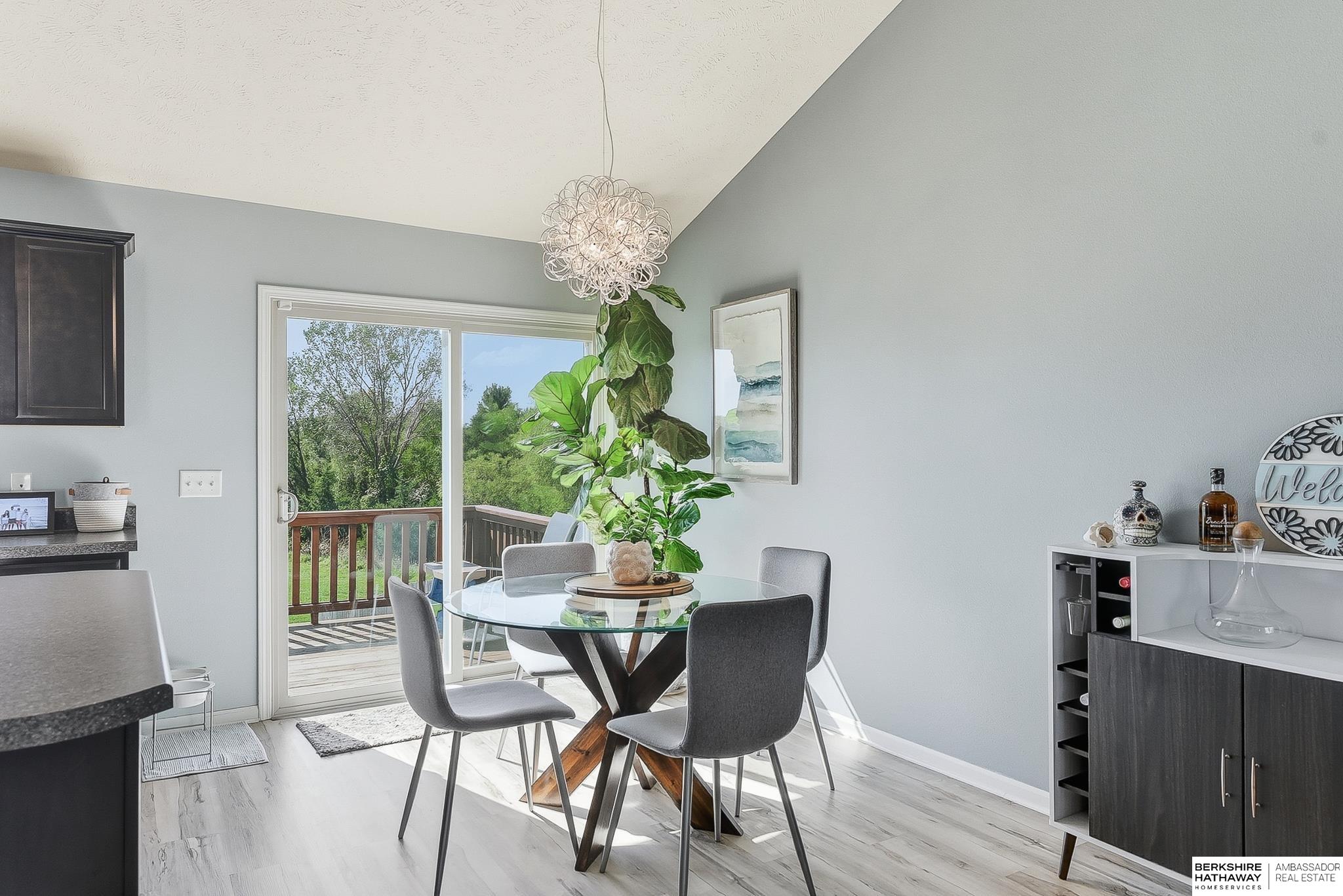 Omaha, Nebraska 68135, United States, 3 Bedrooms Bedrooms, ,2 BathroomsBathrooms,Residential,Active,227794