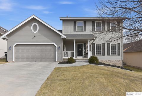 Photo of 4305 N 163 Street, Omaha, NE 68116 (MLS # 22606161)