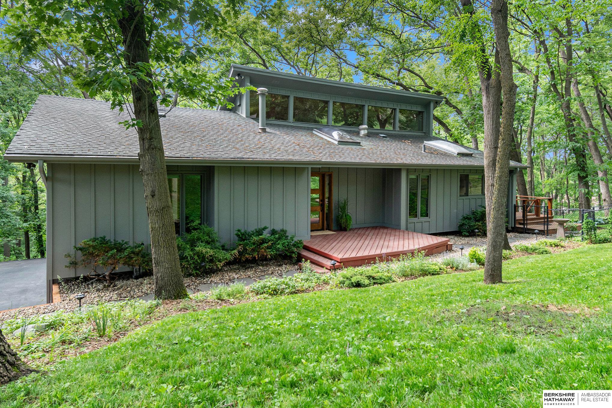 Bellevue, Nebraska 68005, United States, 4 Bedrooms Bedrooms, ,3 BathroomsBathrooms,Residential,Active,237668