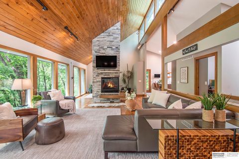 Photo of 1606 Camp Gifford Road, Bellevue, NE 68005 (MLS # 22531504)