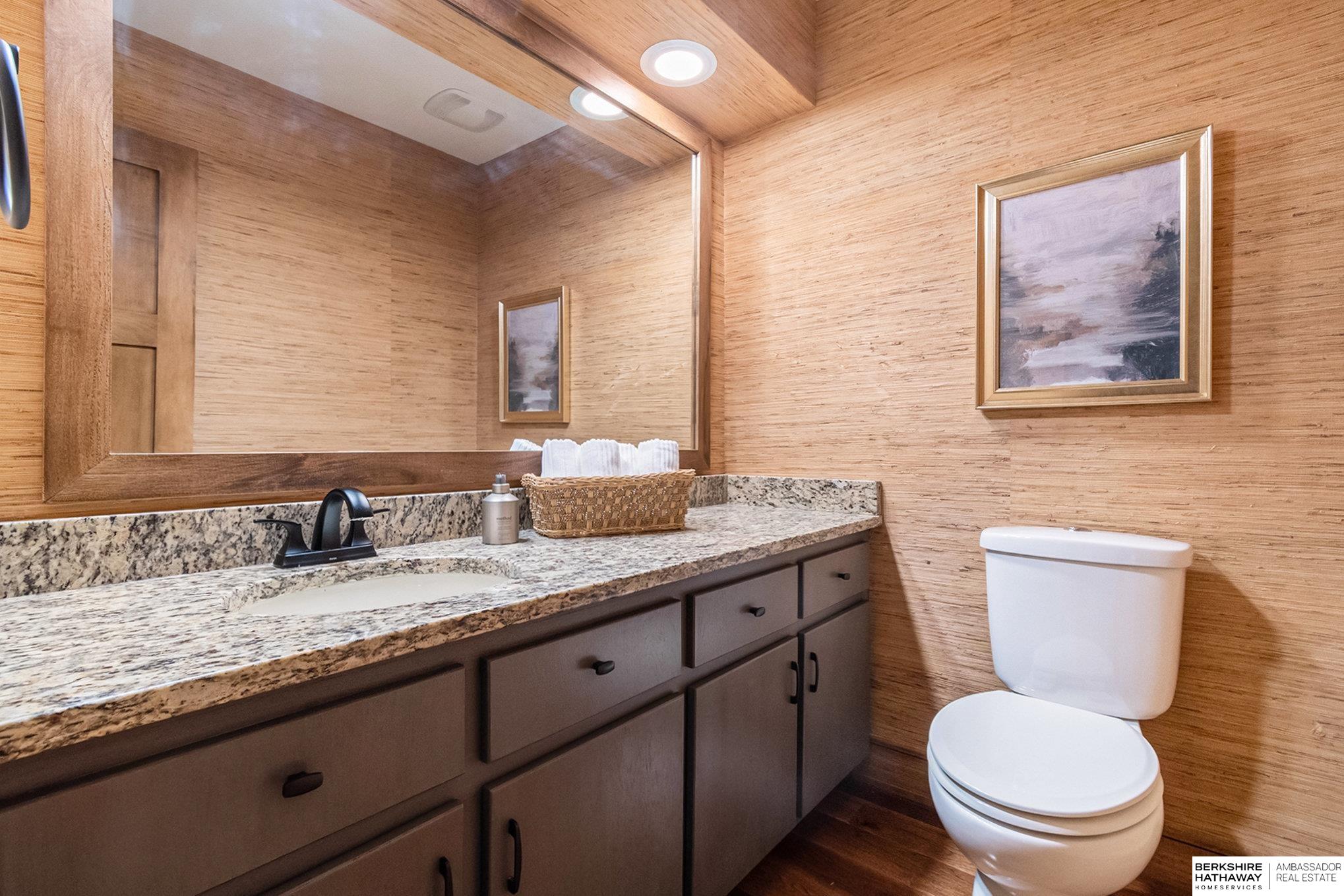 Bellevue, Nebraska 68005, United States, 4 Bedrooms Bedrooms, ,3 BathroomsBathrooms,Residential,Active,237668