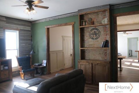 Photo of 743 G Street, Pawnee City, NE 68420 (MLS # 22606111)