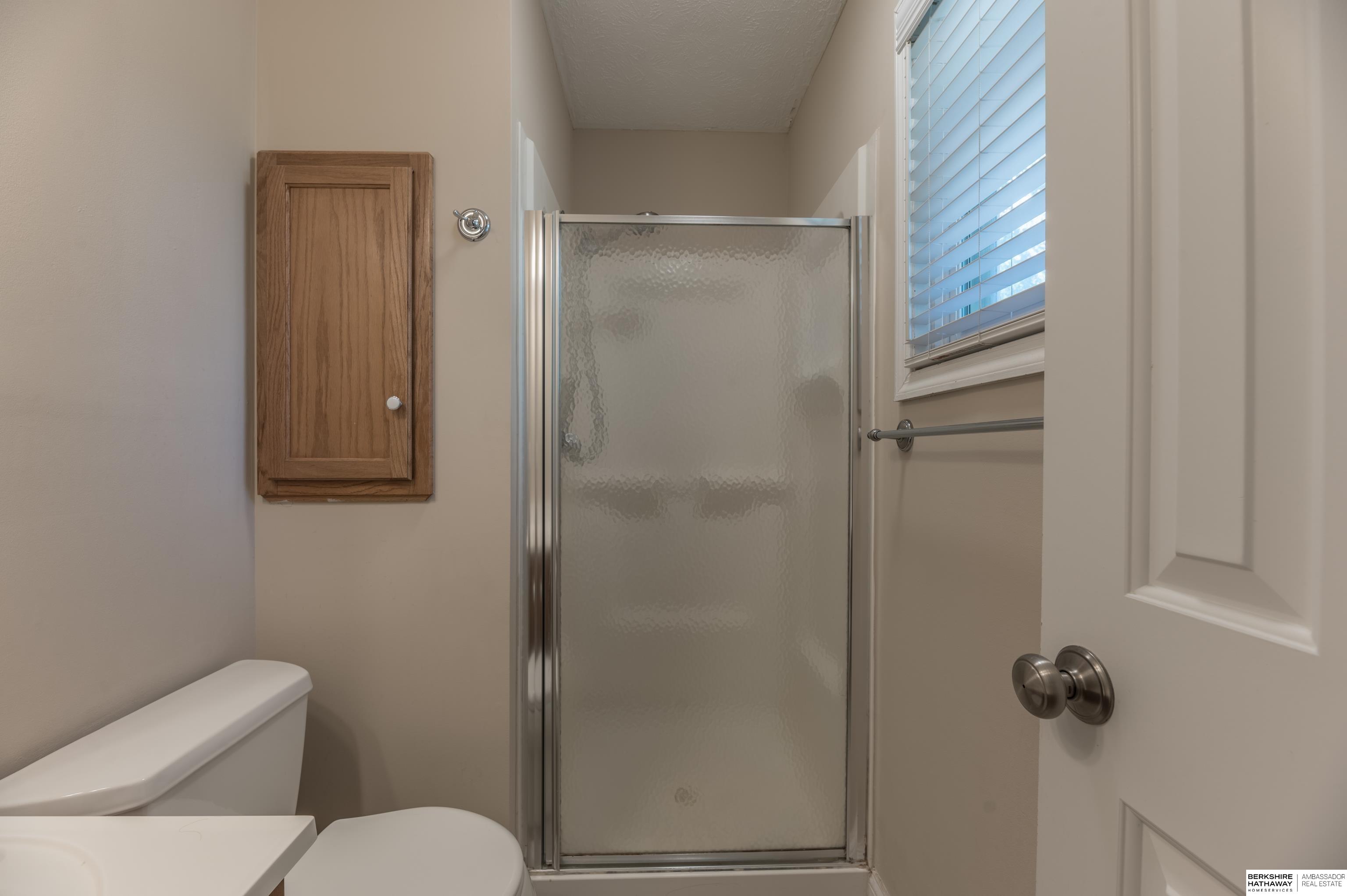 Papillion, Nebraska 68046, United States, 4 Bedrooms Bedrooms, ,3 BathroomsBathrooms,Residential,Active,134898