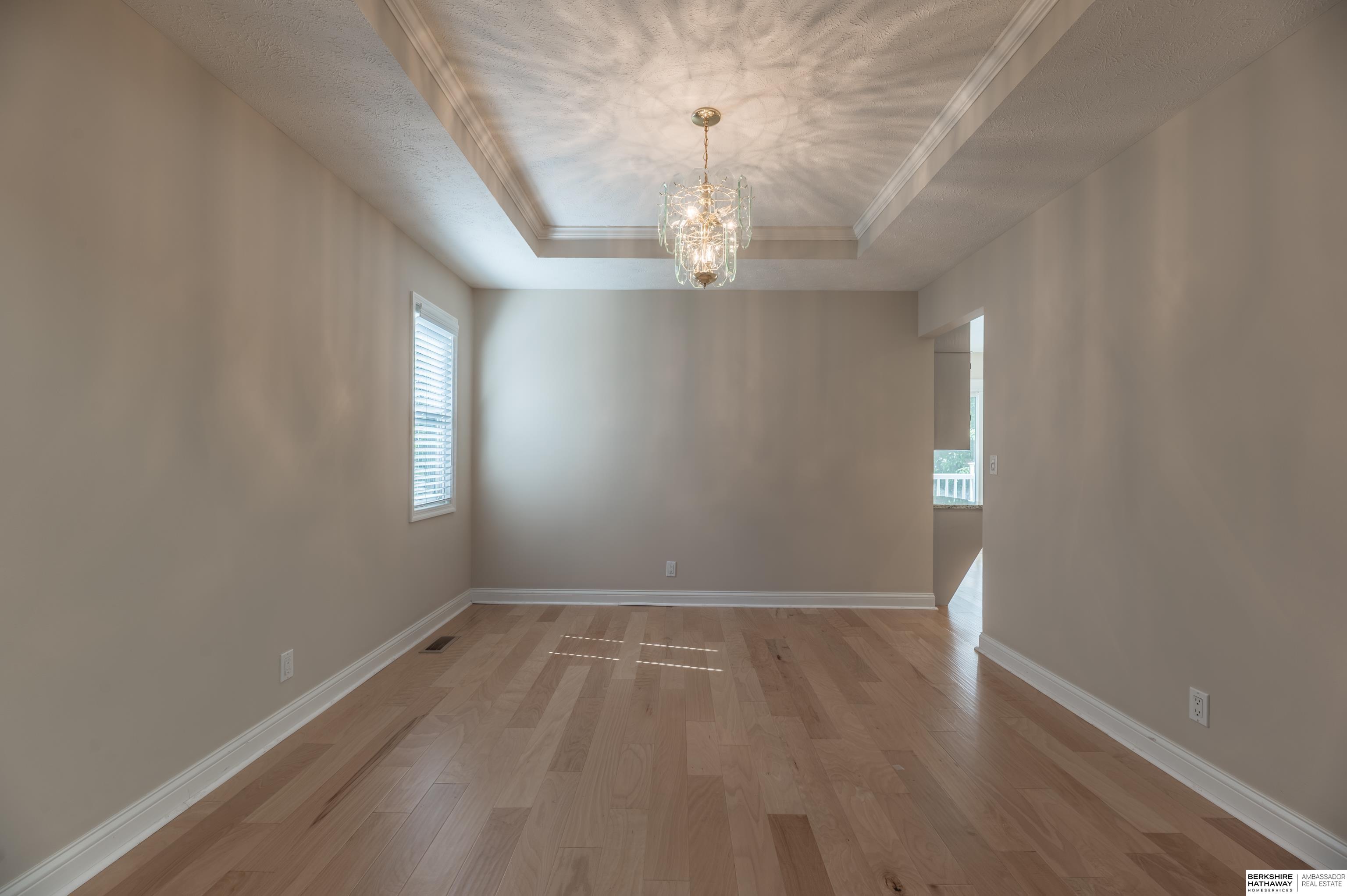 Papillion, Nebraska 68046, United States, 4 Bedrooms Bedrooms, ,3 BathroomsBathrooms,Residential,Active,134898