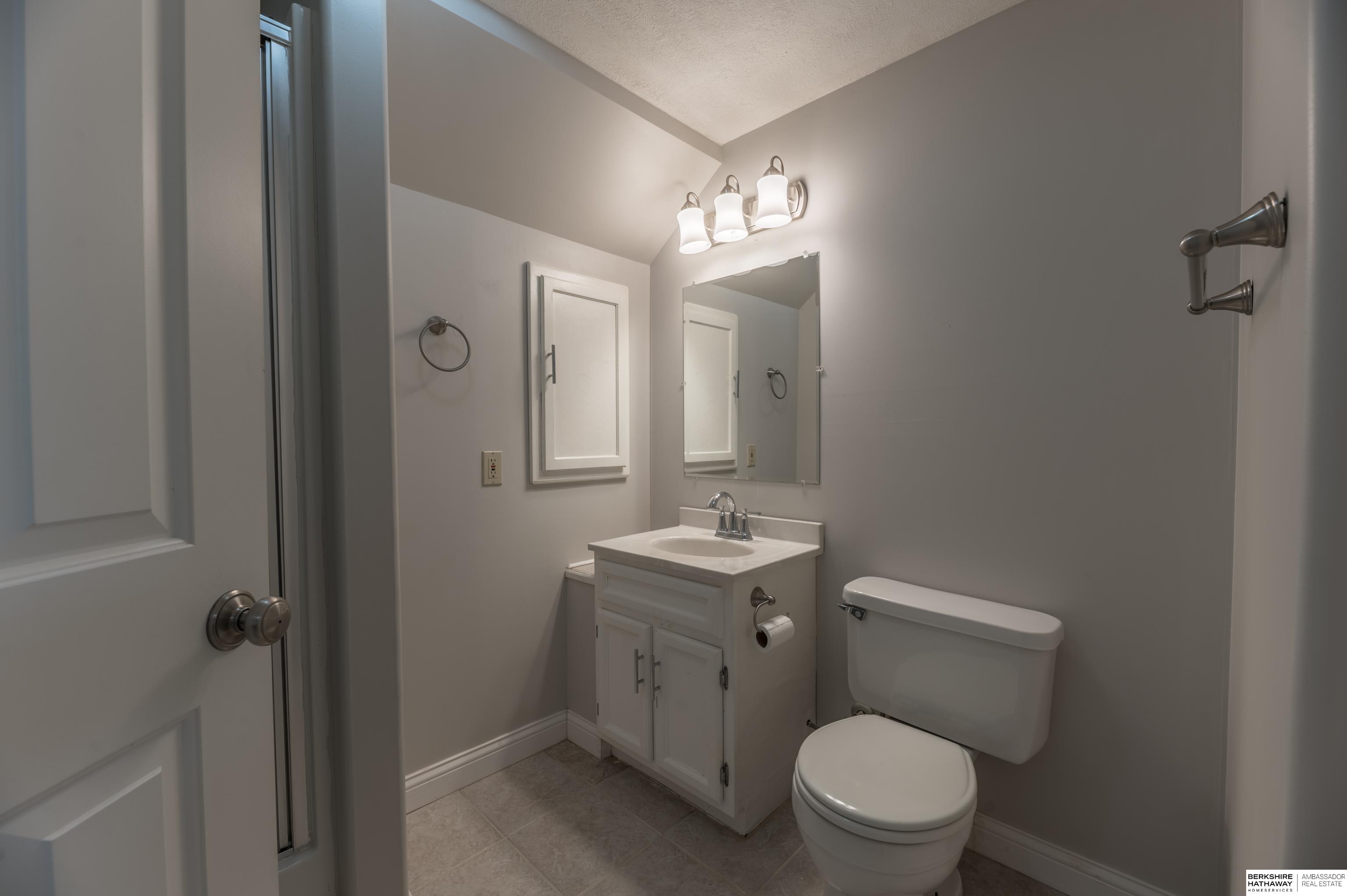 Papillion, Nebraska 68046, United States, 4 Bedrooms Bedrooms, ,3 BathroomsBathrooms,Residential,Active,134898