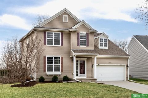 Photo of 18901 Hansen Street, Omaha, NE 68130 (MLS # 22607705)