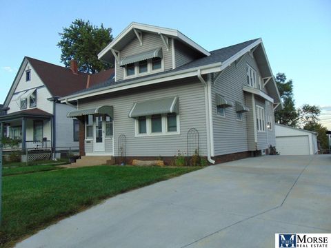 Photo of 1525 S 25th Avenue, Omaha, NE 68105 (MLS # 22526919)