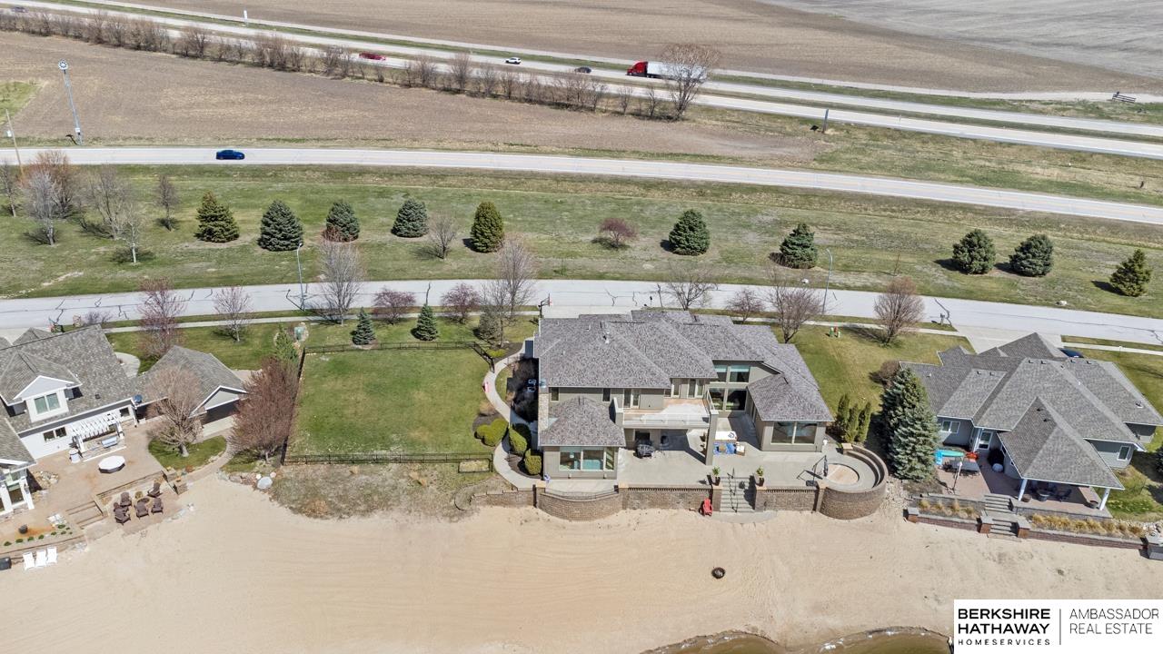 Valley, Nebraska 68064, United States, 6 Bedrooms Bedrooms, ,5 BathroomsBathrooms,Residential,Active,107728