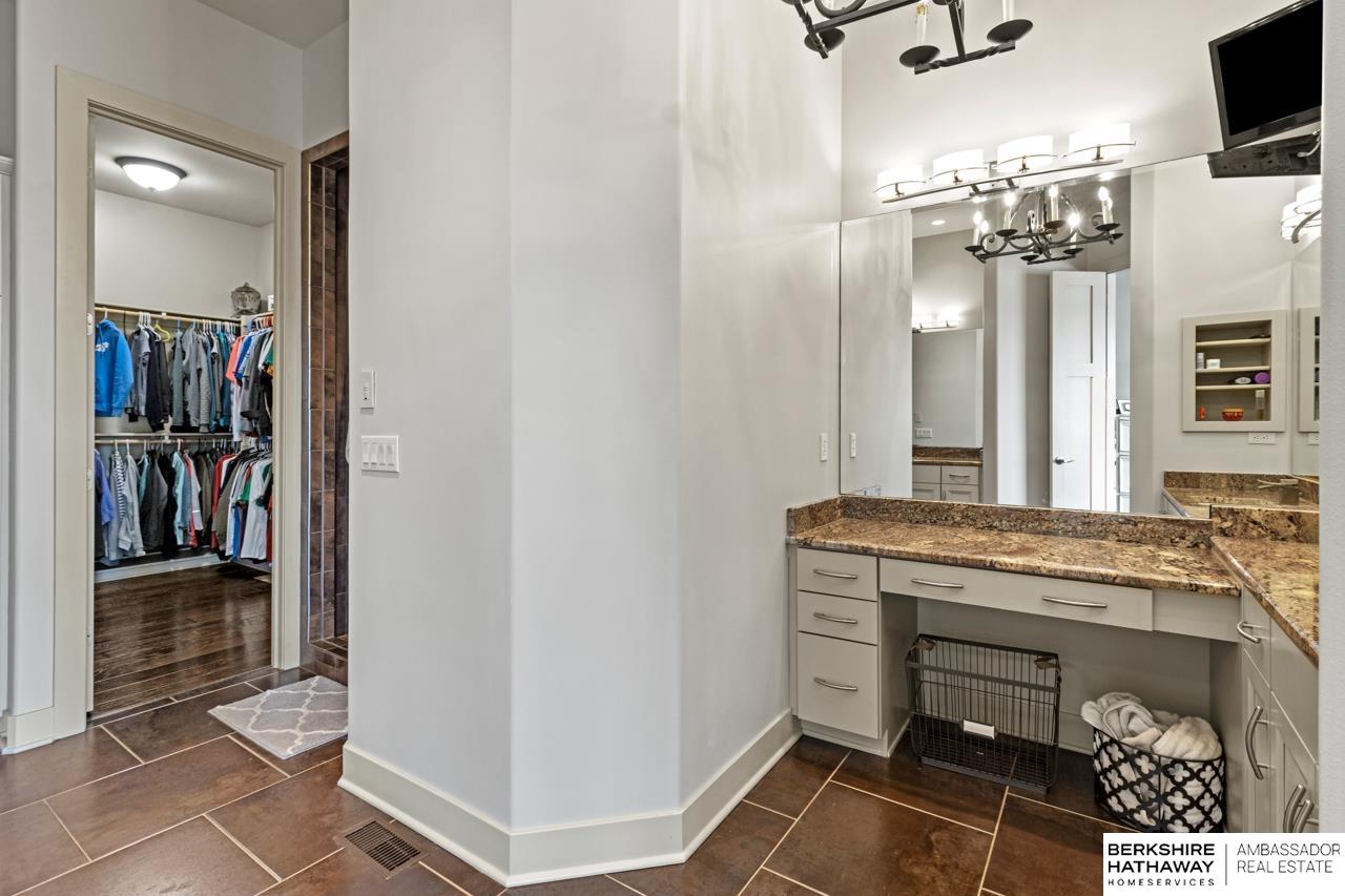 Valley, Nebraska 68064, United States, 6 Bedrooms Bedrooms, ,5 BathroomsBathrooms,Residential,Active,107728