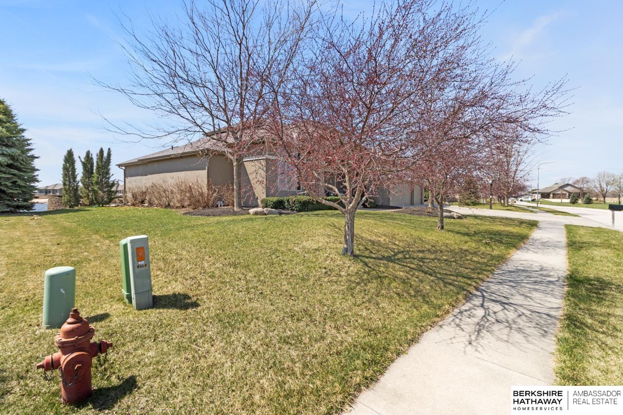 Valley, Nebraska 68064, United States, 6 Bedrooms Bedrooms, ,5 BathroomsBathrooms,Residential,Active,107728