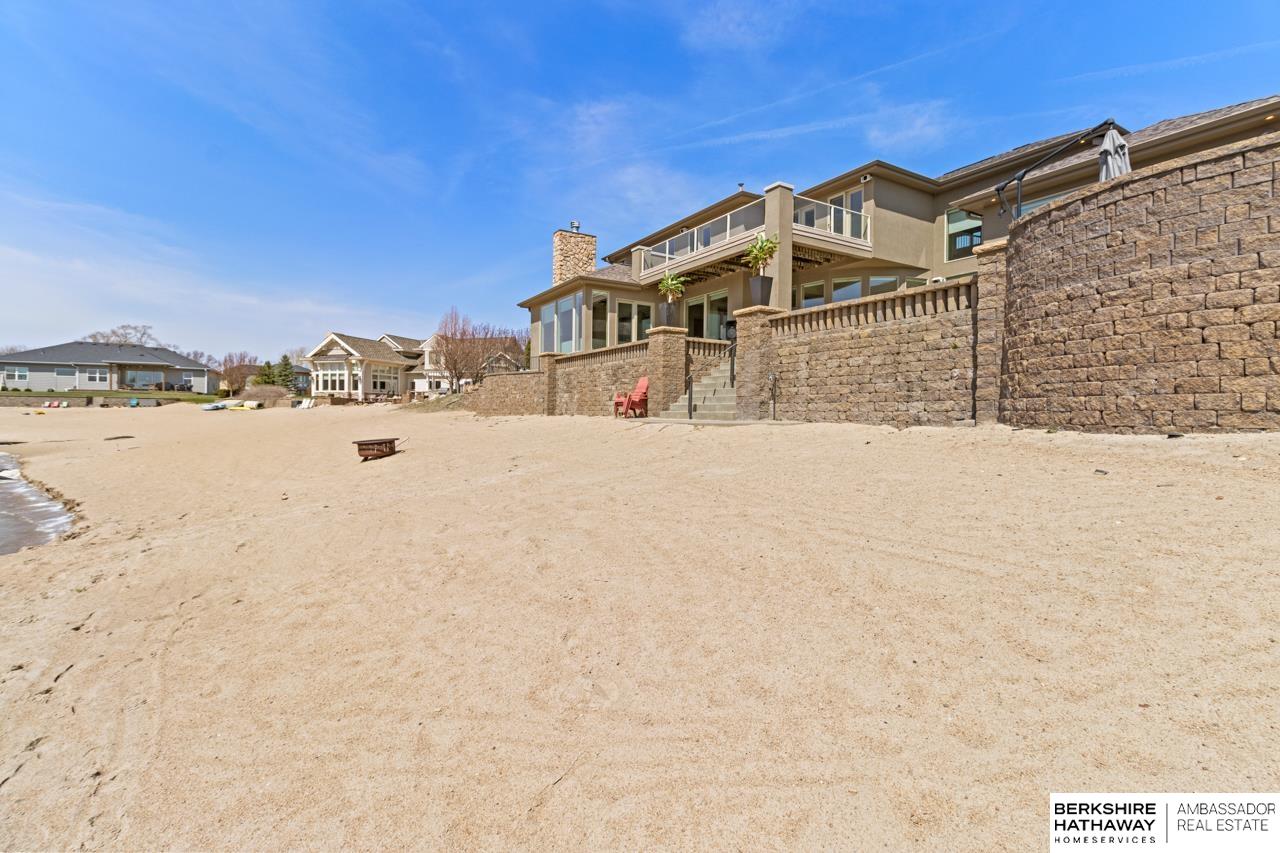 Valley, Nebraska 68064, United States, 6 Bedrooms Bedrooms, ,5 BathroomsBathrooms,Residential,Active,107728