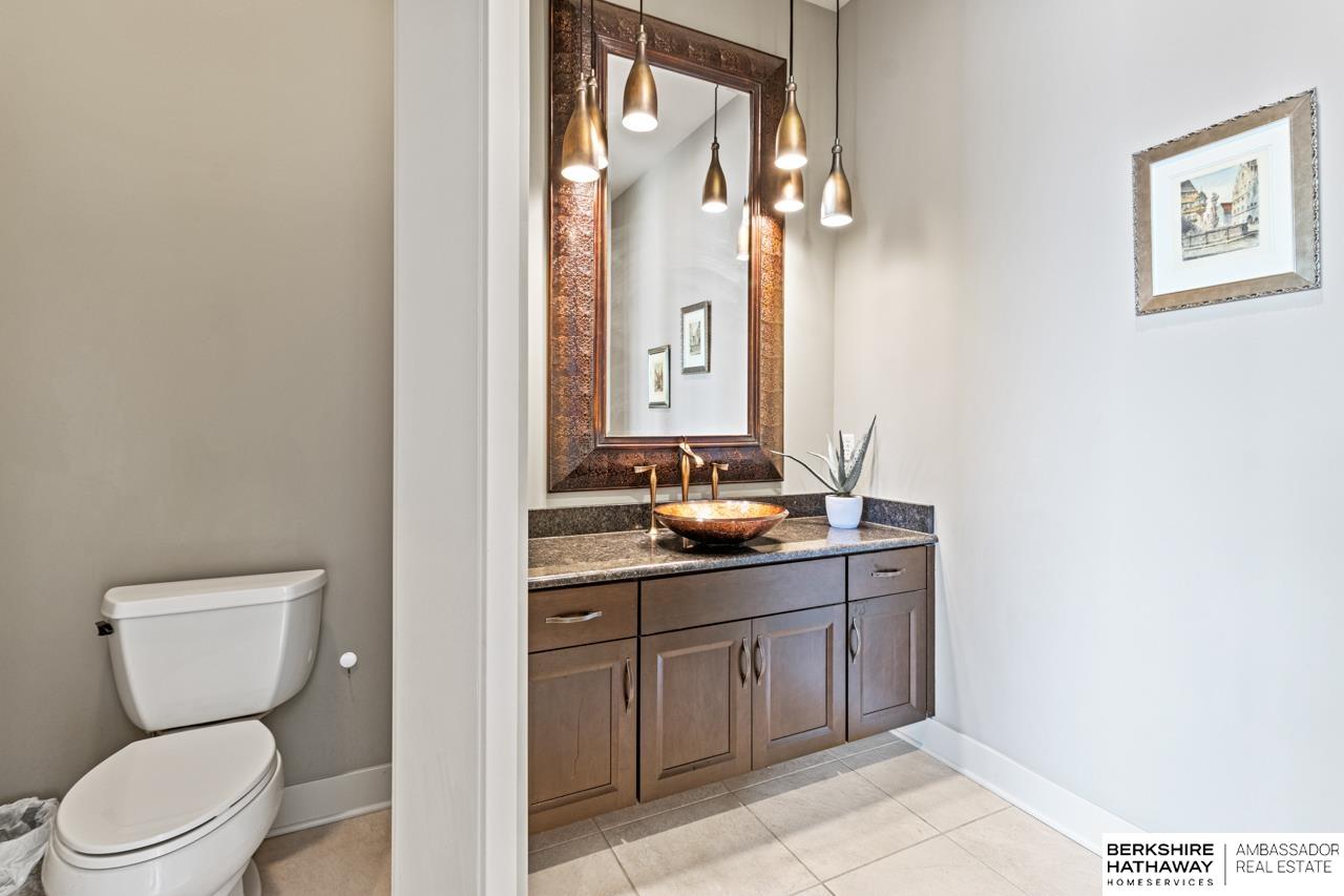 Valley, Nebraska 68064, United States, 6 Bedrooms Bedrooms, ,5 BathroomsBathrooms,Residential,Active,107728