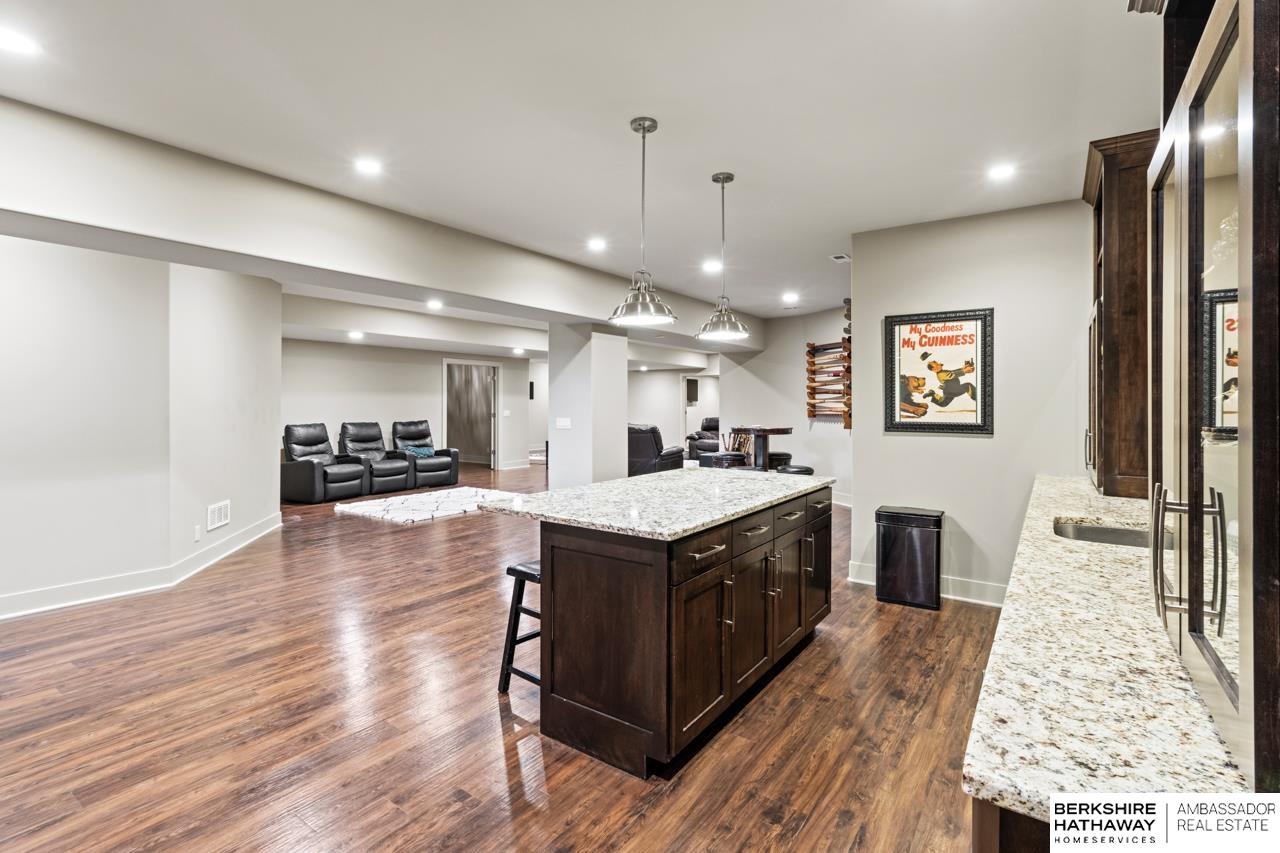 Valley, Nebraska 68064, United States, 6 Bedrooms Bedrooms, ,5 BathroomsBathrooms,Residential,Active,107728