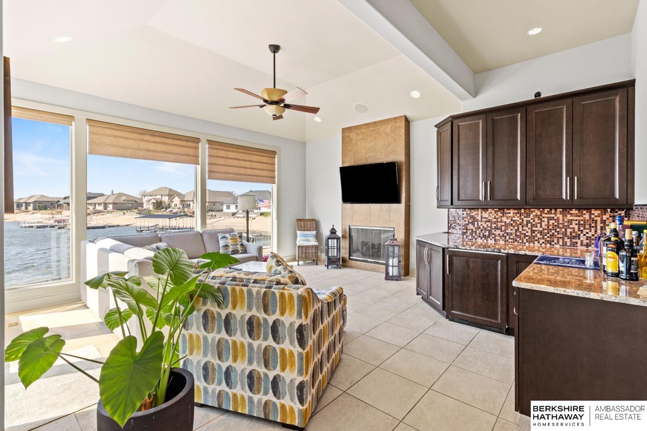 Valley, Nebraska 68064, United States, 6 Bedrooms Bedrooms, ,5 BathroomsBathrooms,Residential,Active,107728