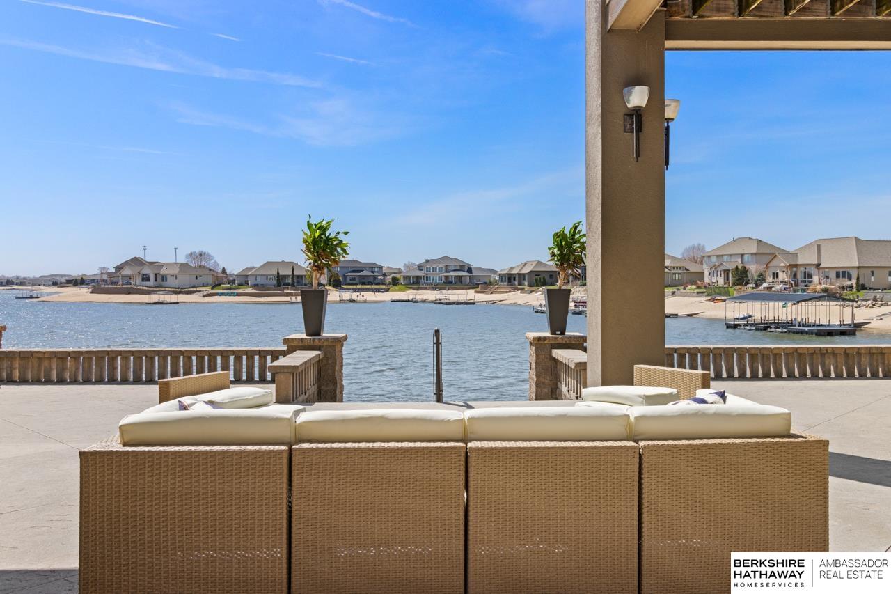 Valley, Nebraska 68064, United States, 6 Bedrooms Bedrooms, ,5 BathroomsBathrooms,Residential,Active,107728