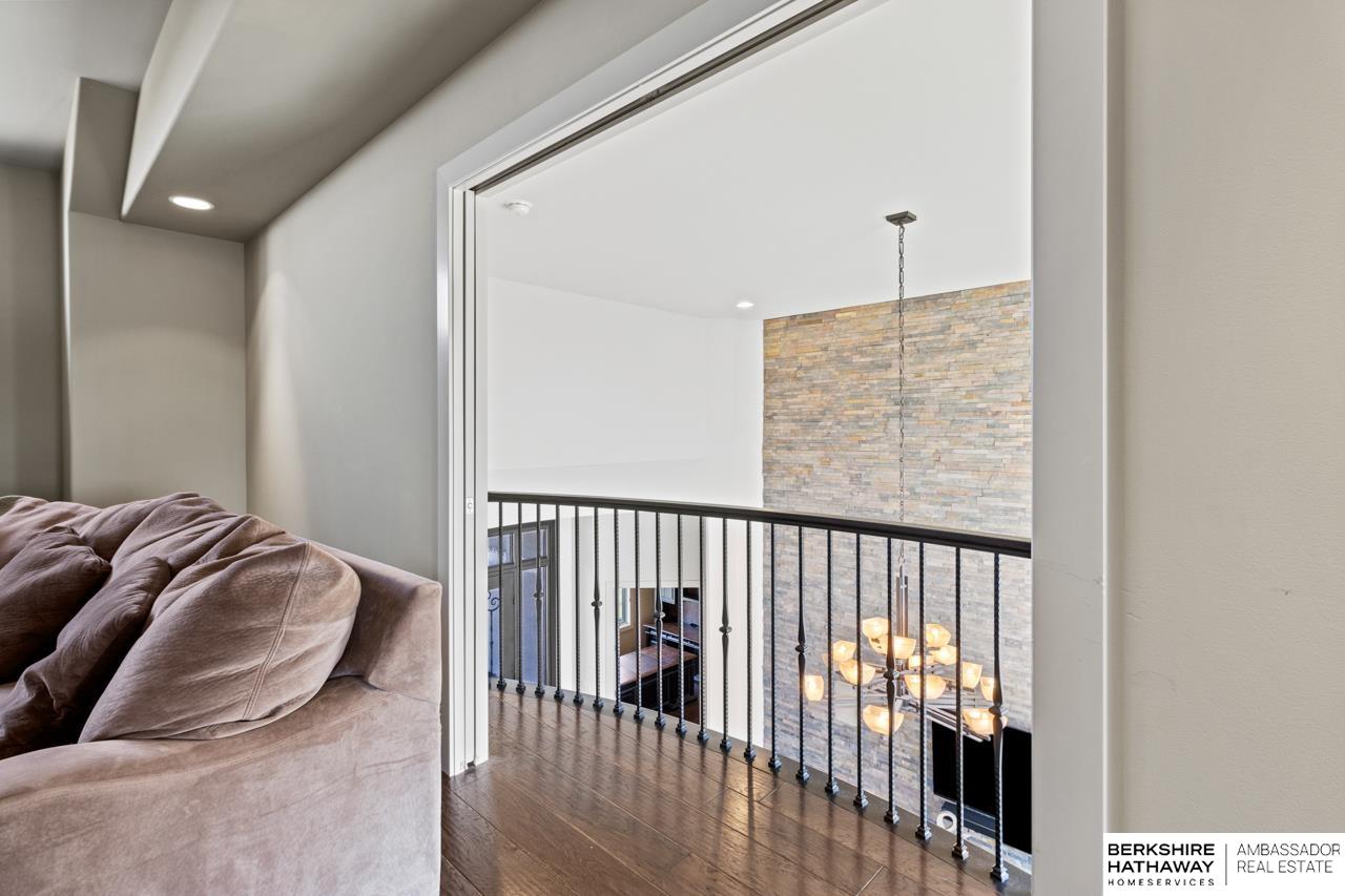 Valley, Nebraska 68064, United States, 6 Bedrooms Bedrooms, ,5 BathroomsBathrooms,Residential,Active,107728