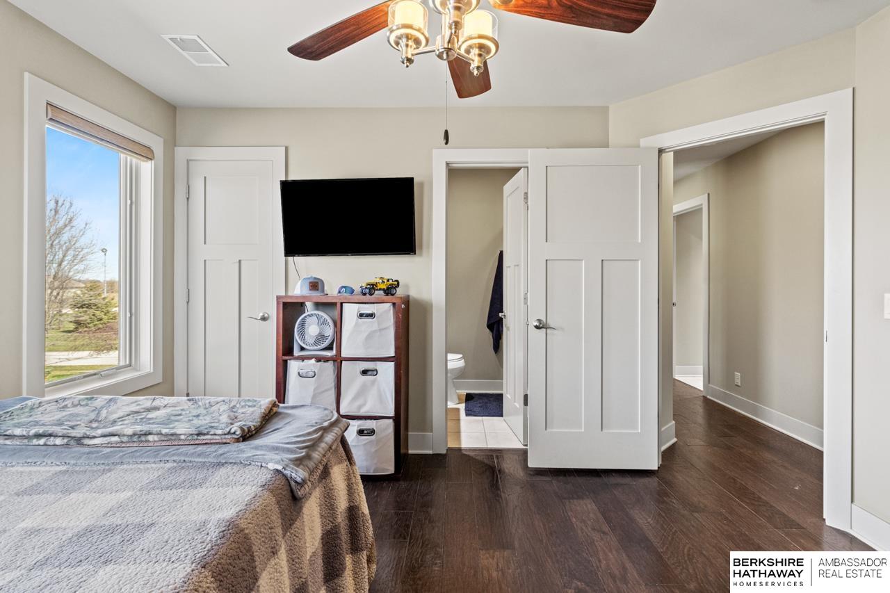 Valley, Nebraska 68064, United States, 6 Bedrooms Bedrooms, ,5 BathroomsBathrooms,Residential,Active,107728