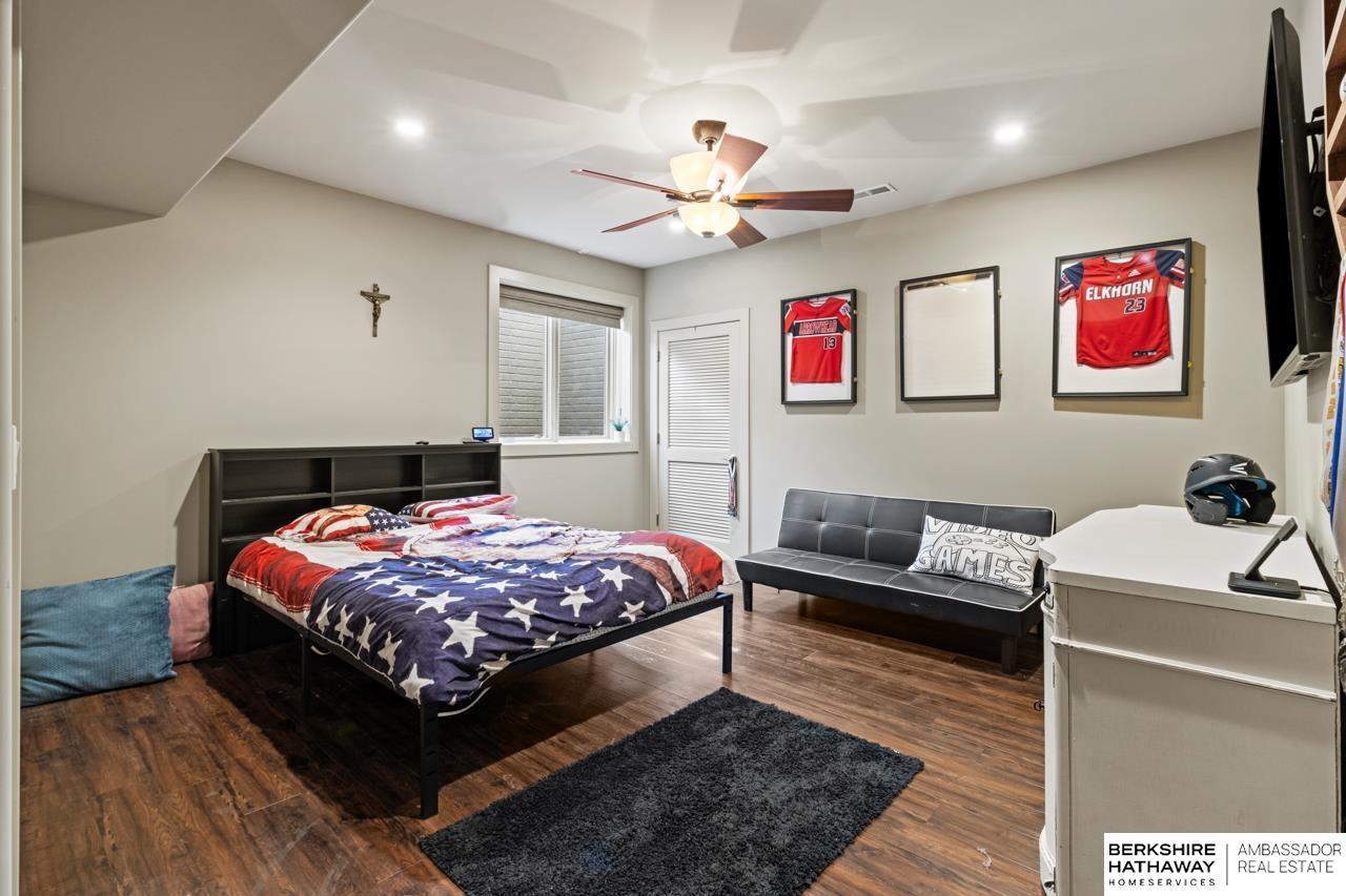 Valley, Nebraska 68064, United States, 6 Bedrooms Bedrooms, ,5 BathroomsBathrooms,Residential,Active,107728