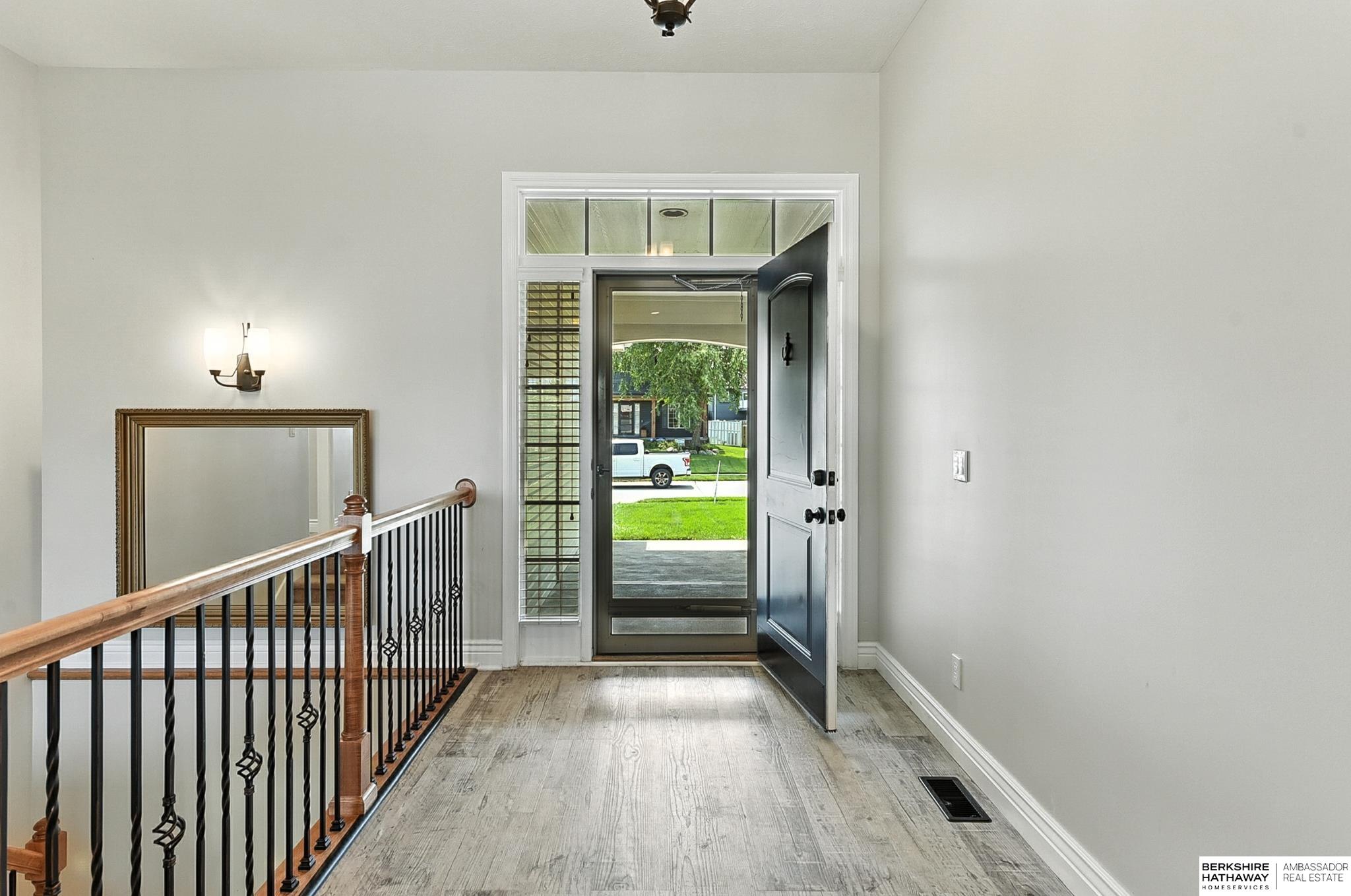 Papillion, Nebraska 68046, United States, 4 Bedrooms Bedrooms, ,3 BathroomsBathrooms,Residential,Active,195032