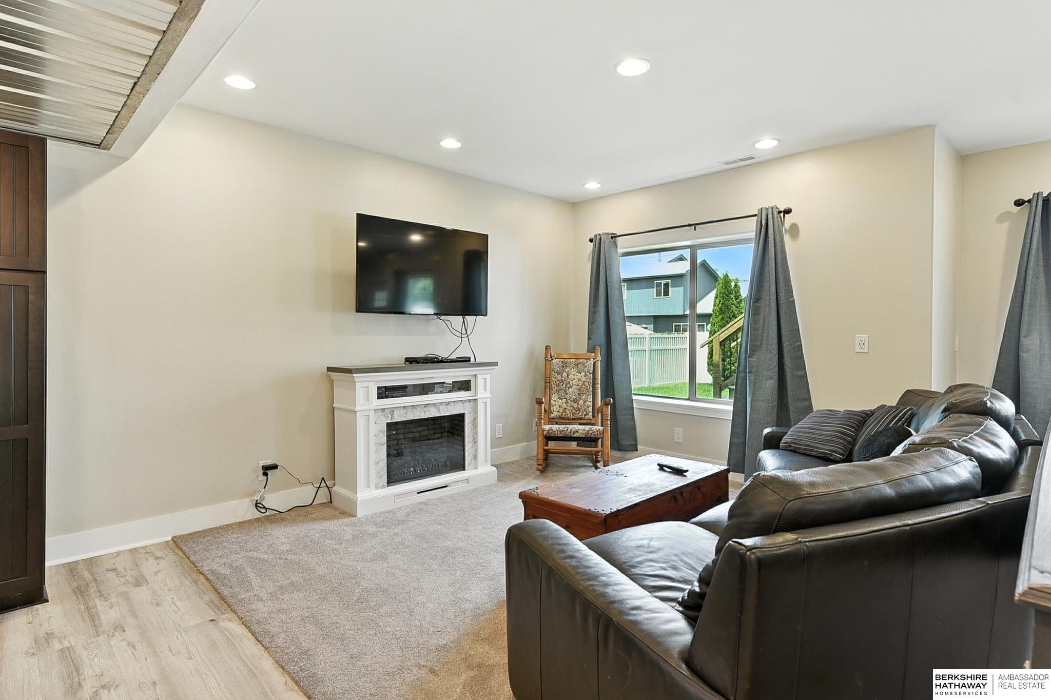 Papillion, Nebraska 68046, United States, 4 Bedrooms Bedrooms, ,3 BathroomsBathrooms,Residential,Active,195032