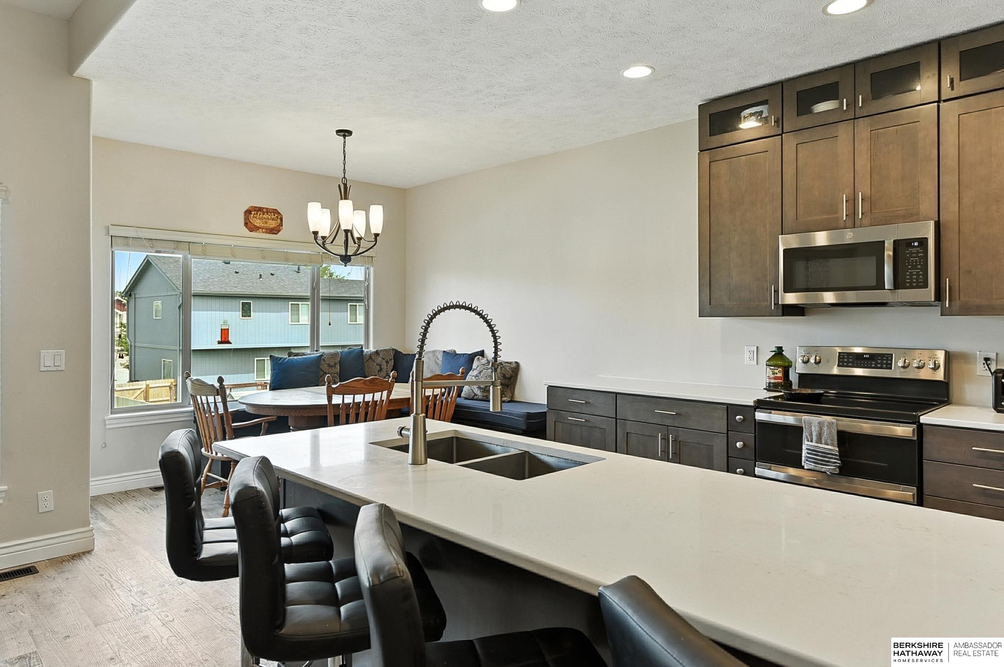 Papillion, Nebraska 68046, United States, 4 Bedrooms Bedrooms, ,3 BathroomsBathrooms,Residential,Active,195032