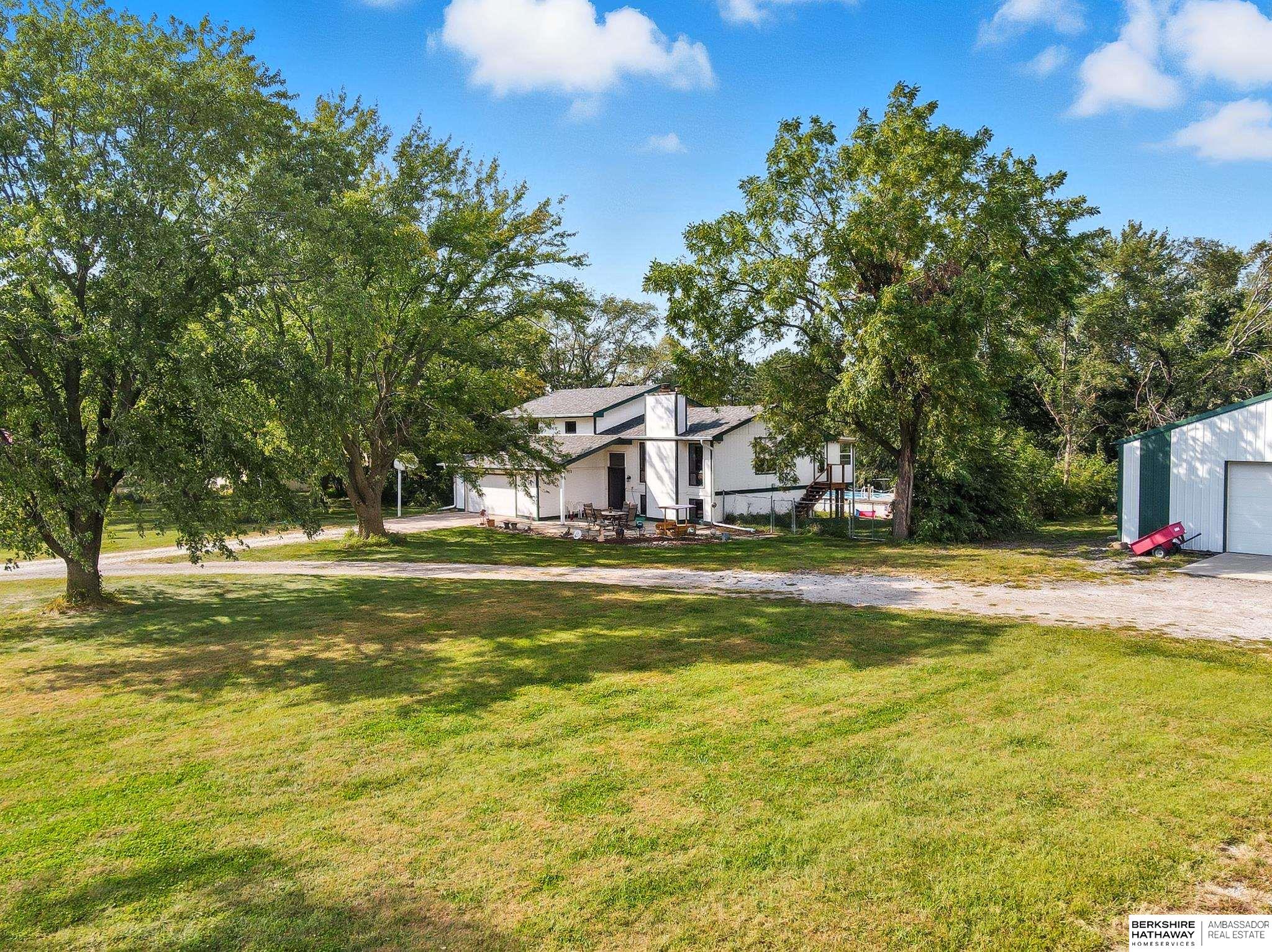 Blair, Nebraska 68008, United States, 4 Bedrooms Bedrooms, ,3 BathroomsBathrooms,Residential,Active,212049