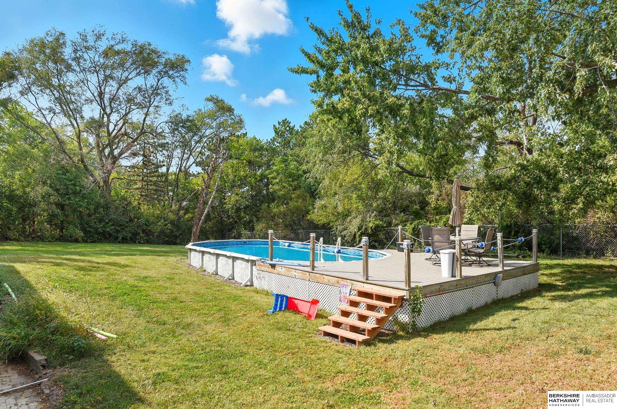 Blair, Nebraska 68008, United States, 4 Bedrooms Bedrooms, ,3 BathroomsBathrooms,Residential,Active,212049