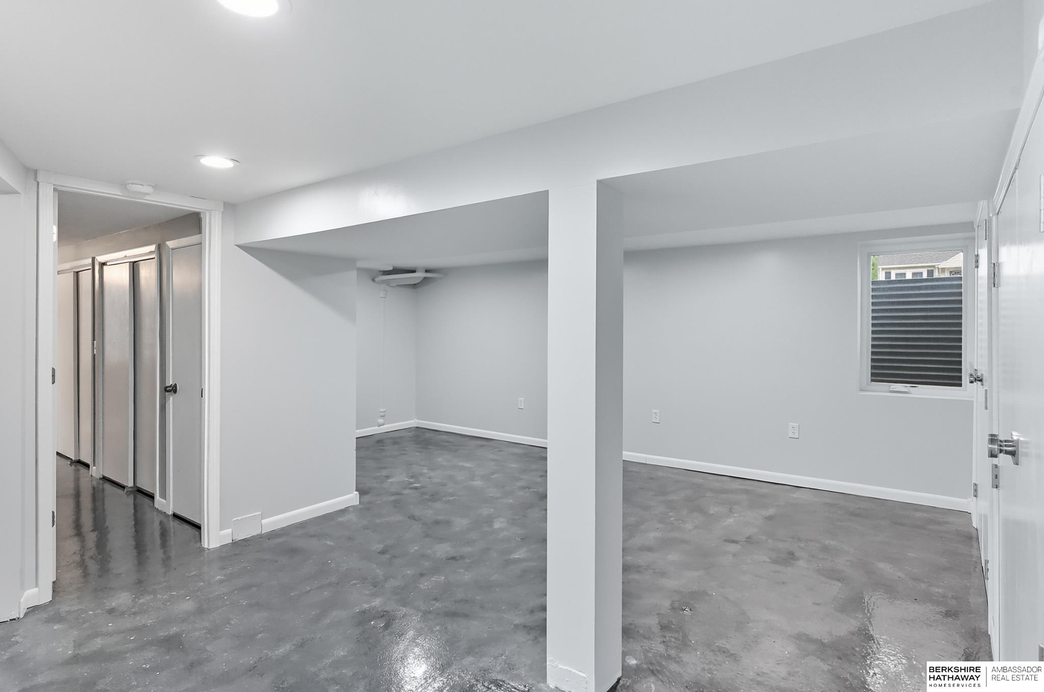 Wahoo, Nebraska 68066, United States, 4 Bedrooms Bedrooms, ,2 BathroomsBathrooms,Residential,Pending,212761