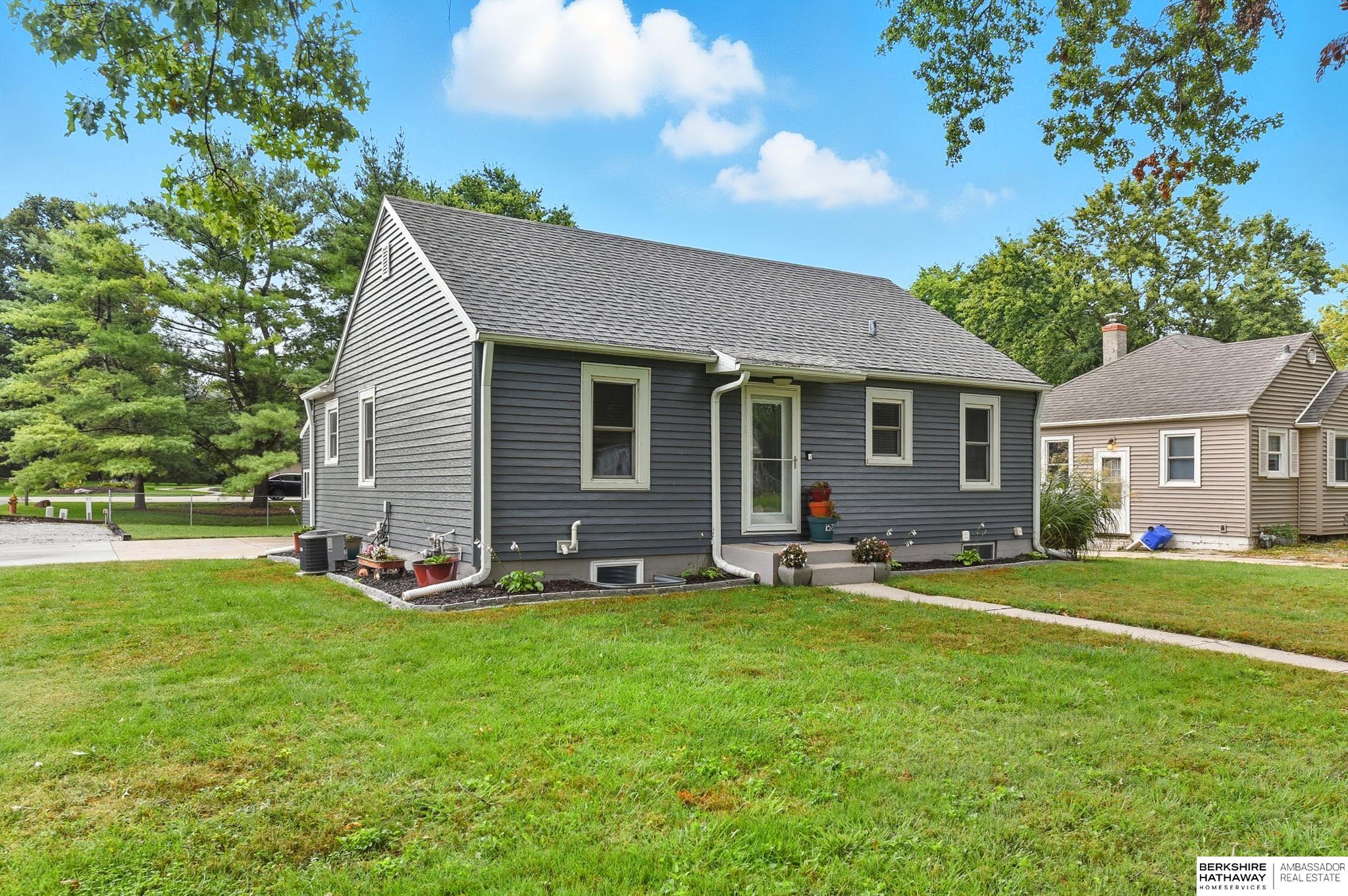 Wahoo, Nebraska 68066, United States, 4 Bedrooms Bedrooms, ,2 BathroomsBathrooms,Residential,Pending,212761