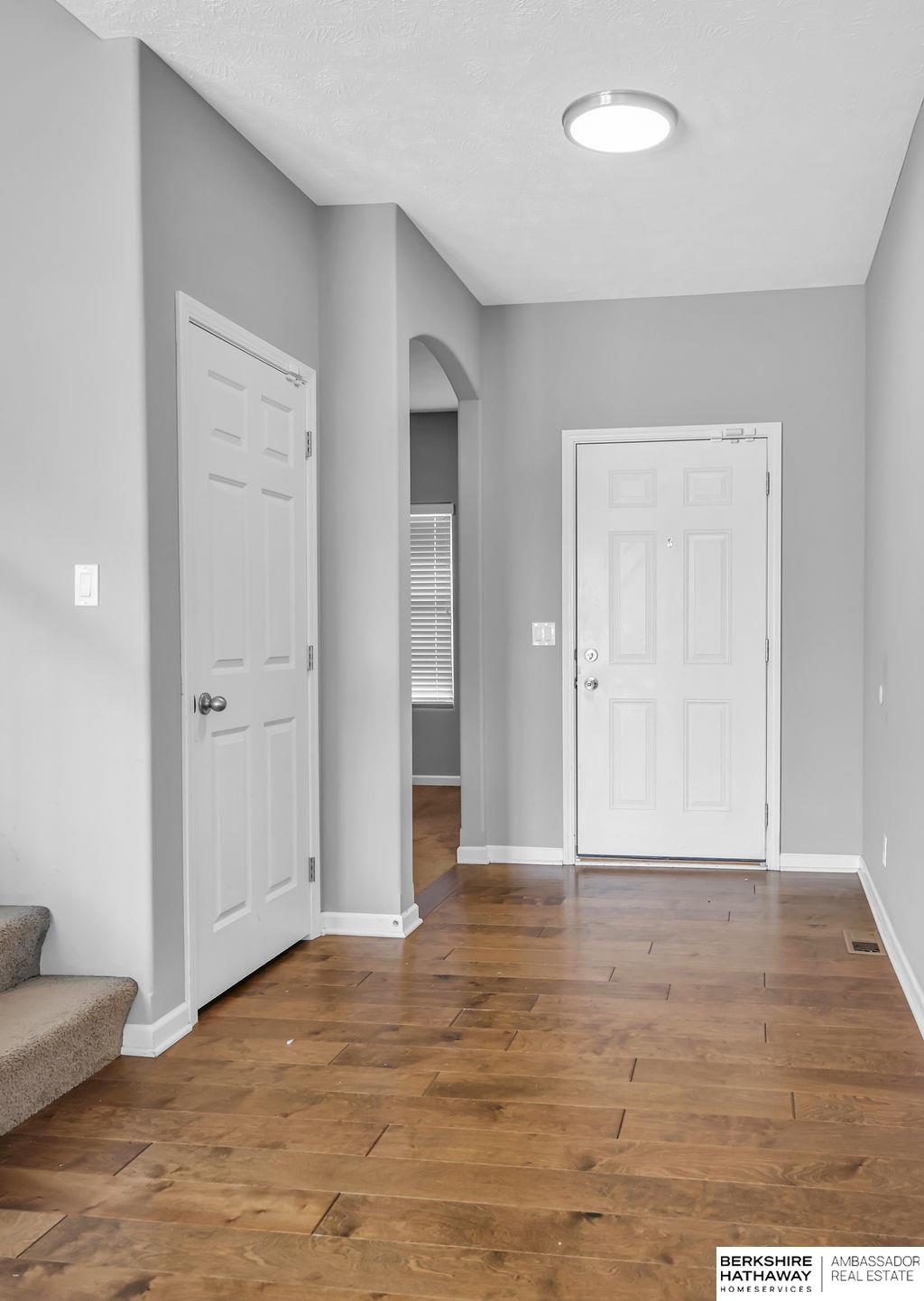 Omaha, Nebraska 68136, United States, 5 Bedrooms Bedrooms, ,2 BathroomsBathrooms,Residential,Active,173535