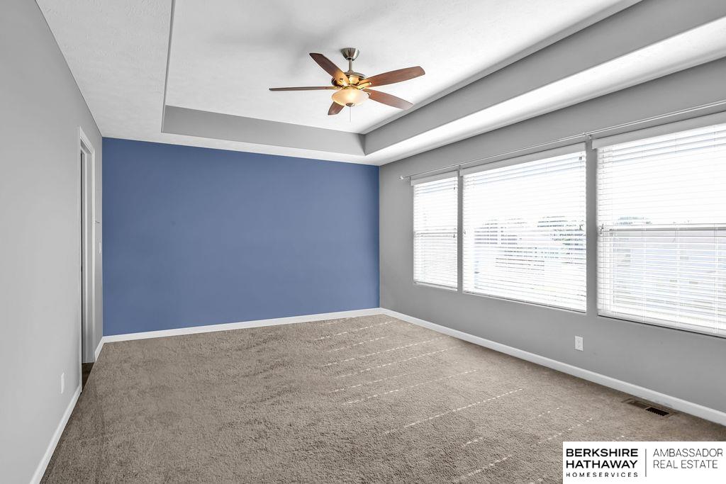 Omaha, Nebraska 68136, United States, 5 Bedrooms Bedrooms, ,2 BathroomsBathrooms,Residential,Active,173535